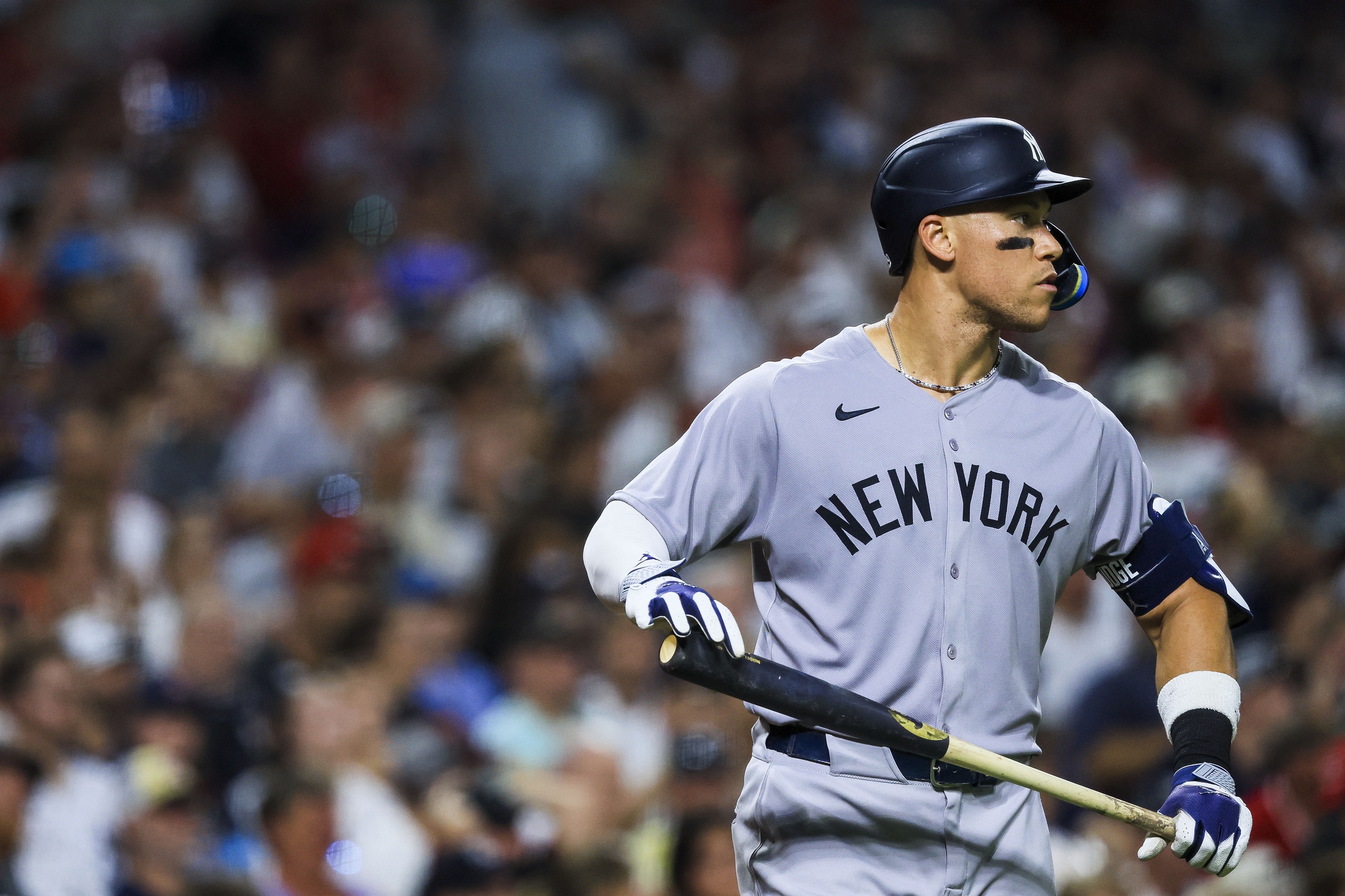 Yankees vs. Reds Prediction, Odds & Best Bets Tonight: Will New York Spoil Chase Burns' Debut?
