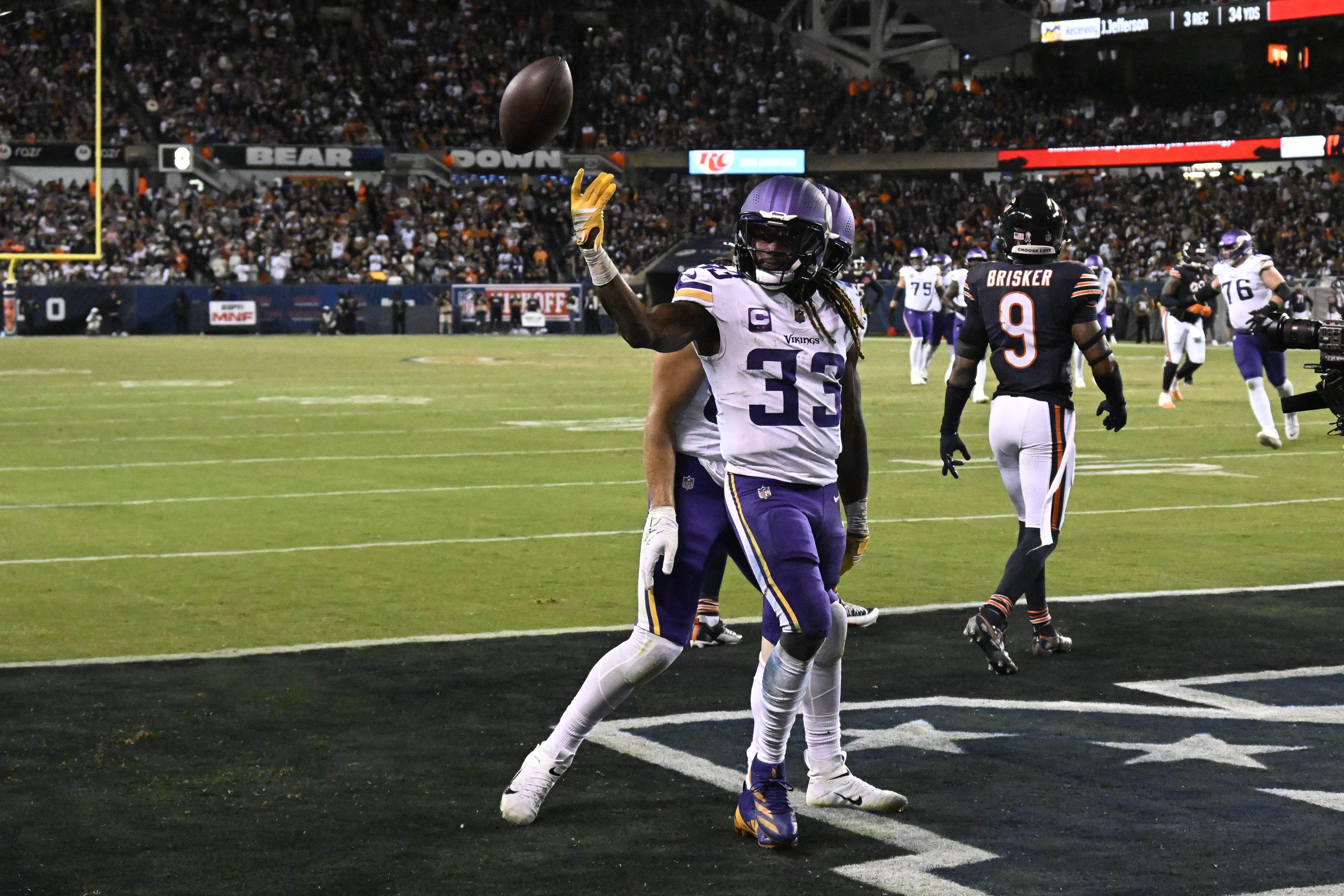 Best Falcons vs. Vikings Player Prop Bets for Sunday Night Football: SNF Odds & Picks