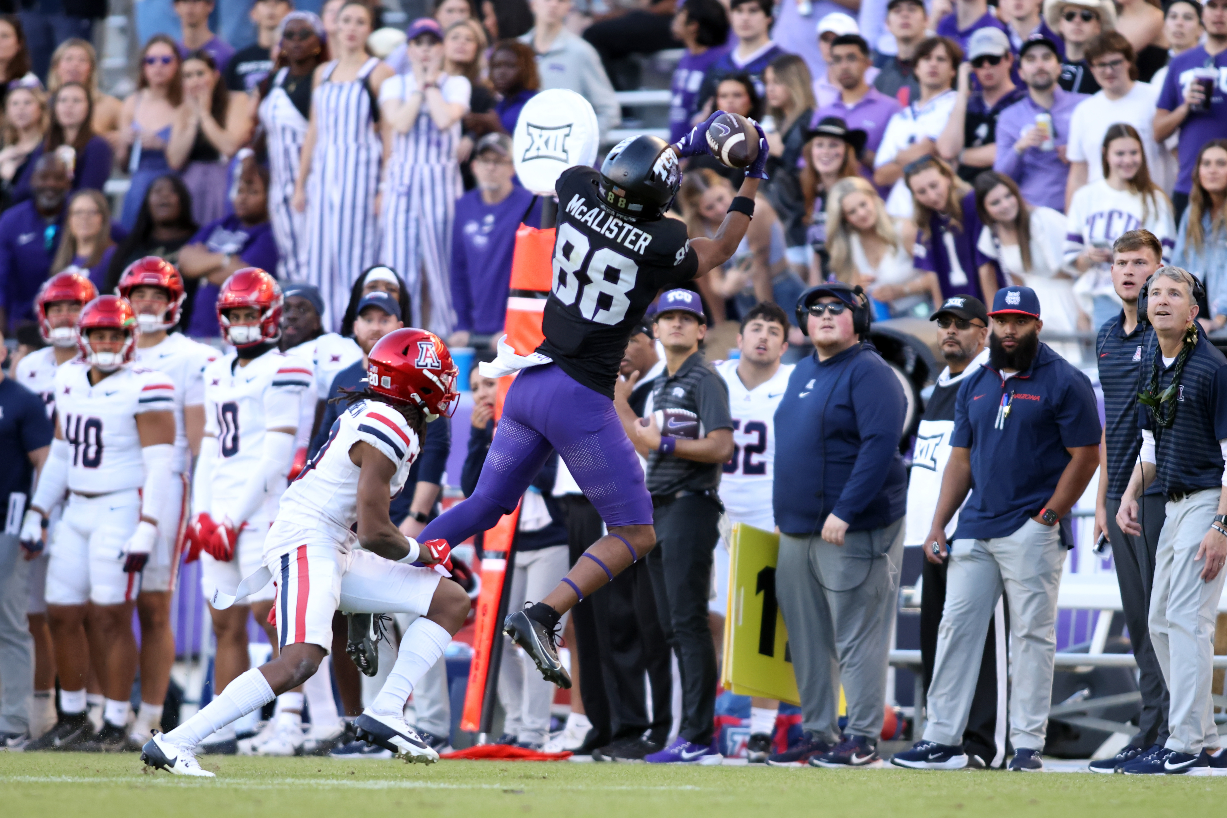 College Football Against the Spread Picks Week 1: Best ATS Predictions for Top Games