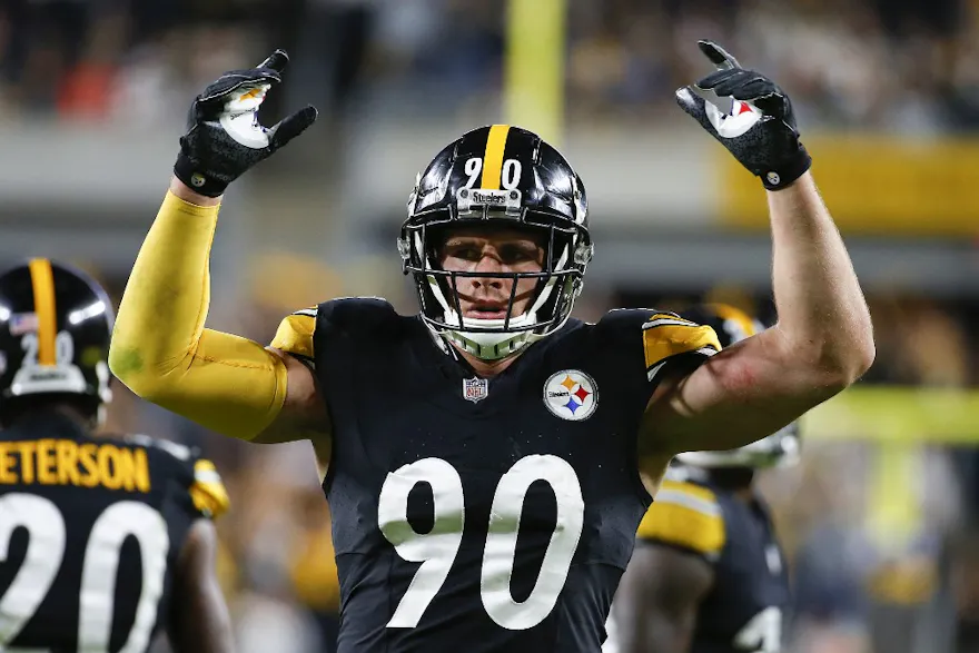 T.J. Watt of the Pittsburgh Steelers gestures to the crowd against the Cleveland Browns, and we offer our top Patriots vs. Steelers predictions based on the best NFL odds.