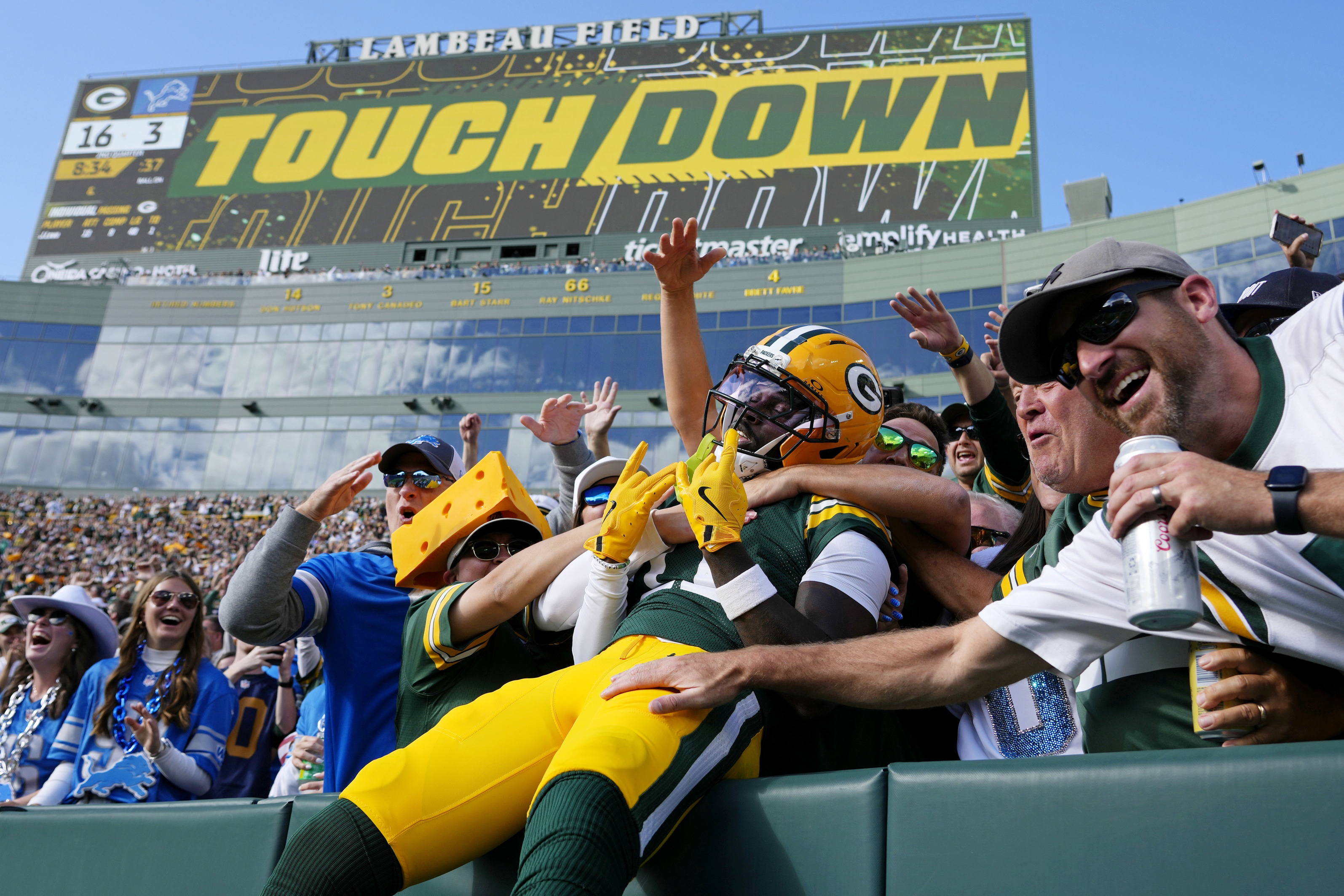 NFL Predictions Week 2: Best Bets & Odds for Commanders vs. Packers, and Every Game