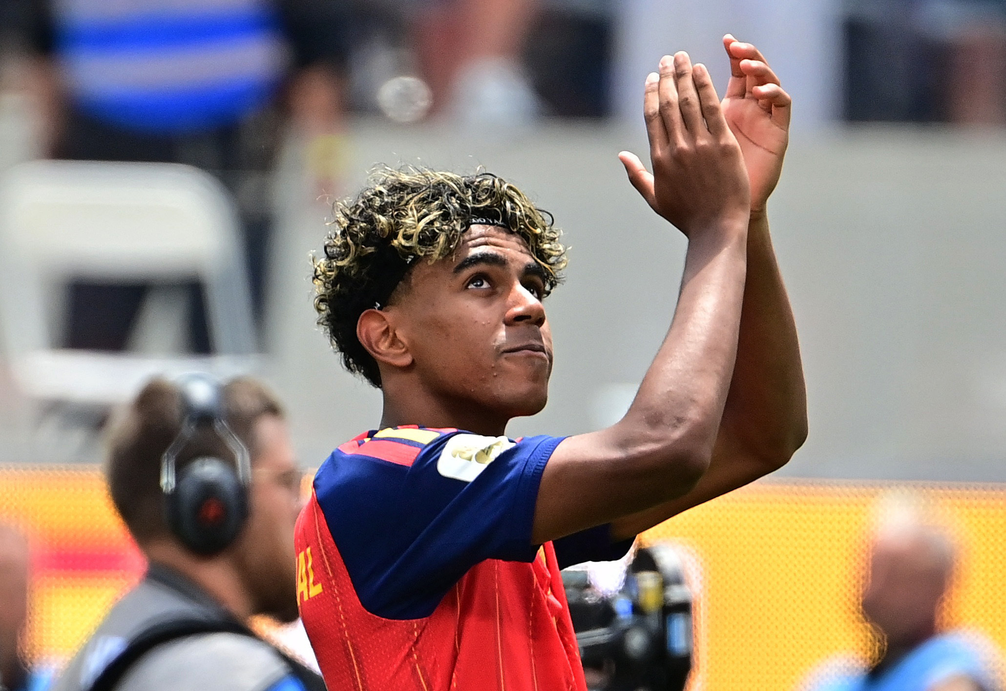 Spain's Lamine Yamal celebrates as we break down our best Lamine Yamal props.