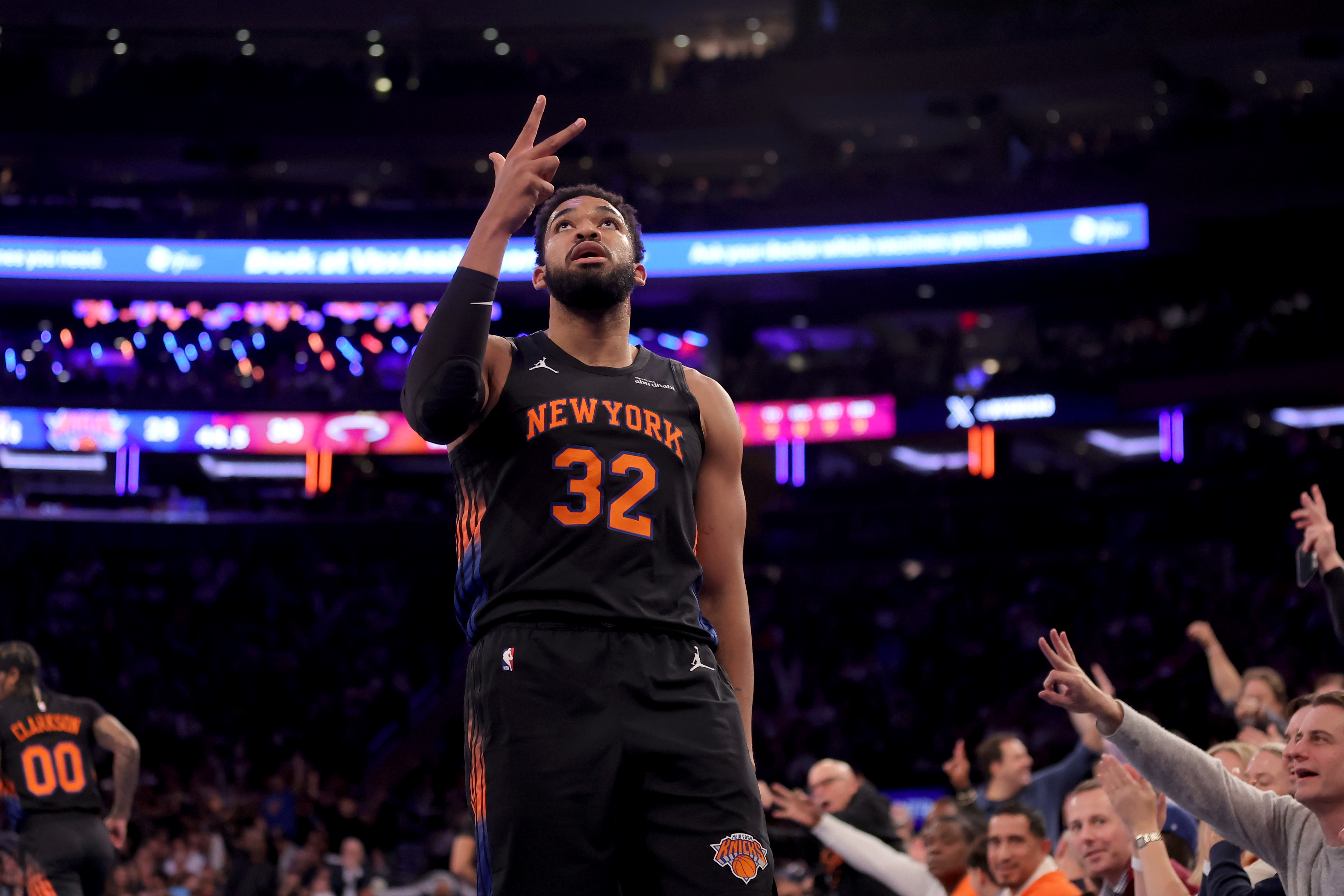 Knicks vs. Mavericks Player Props: Best NBA Prop Bet Picks for Nov. 19
