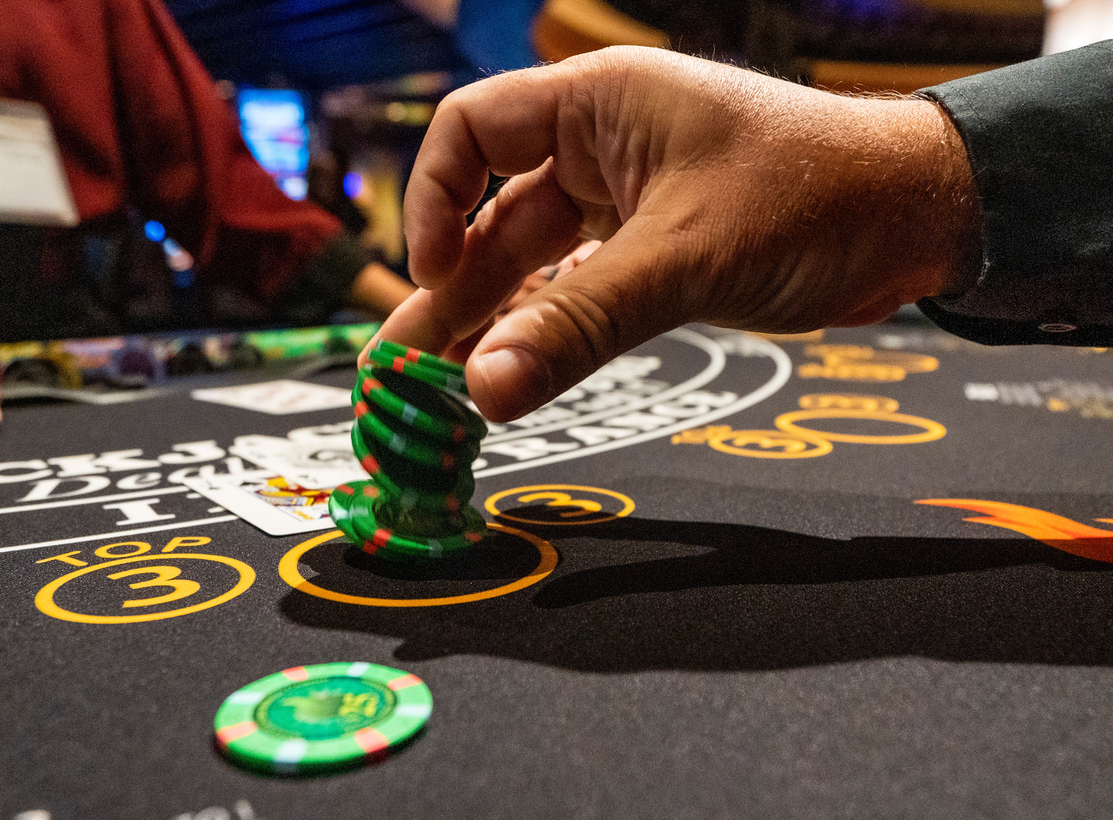 Colorado Casino Revenue Slips 3.8% Year-on-Year in September