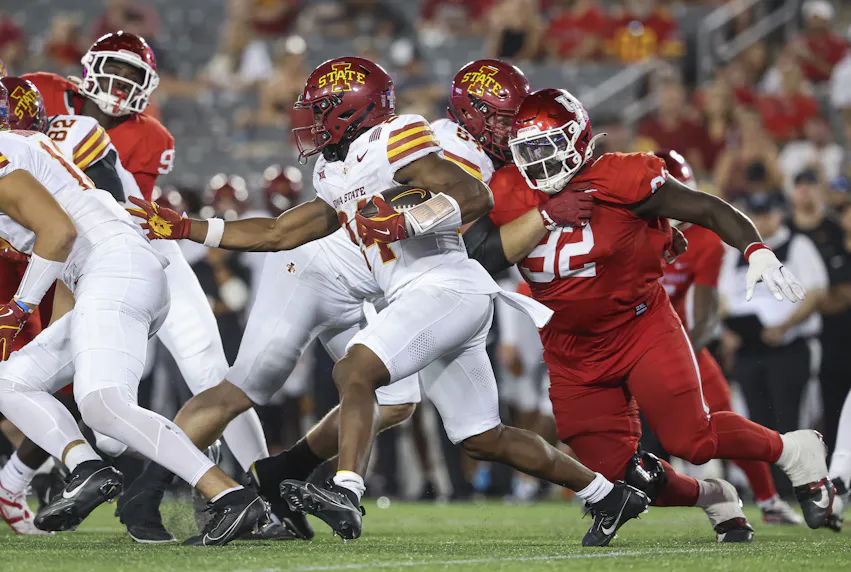 Iowa State running back Abu Sama III runs against Houston. We're backing the Cyclones in our college football Week 6 against the spread picks.