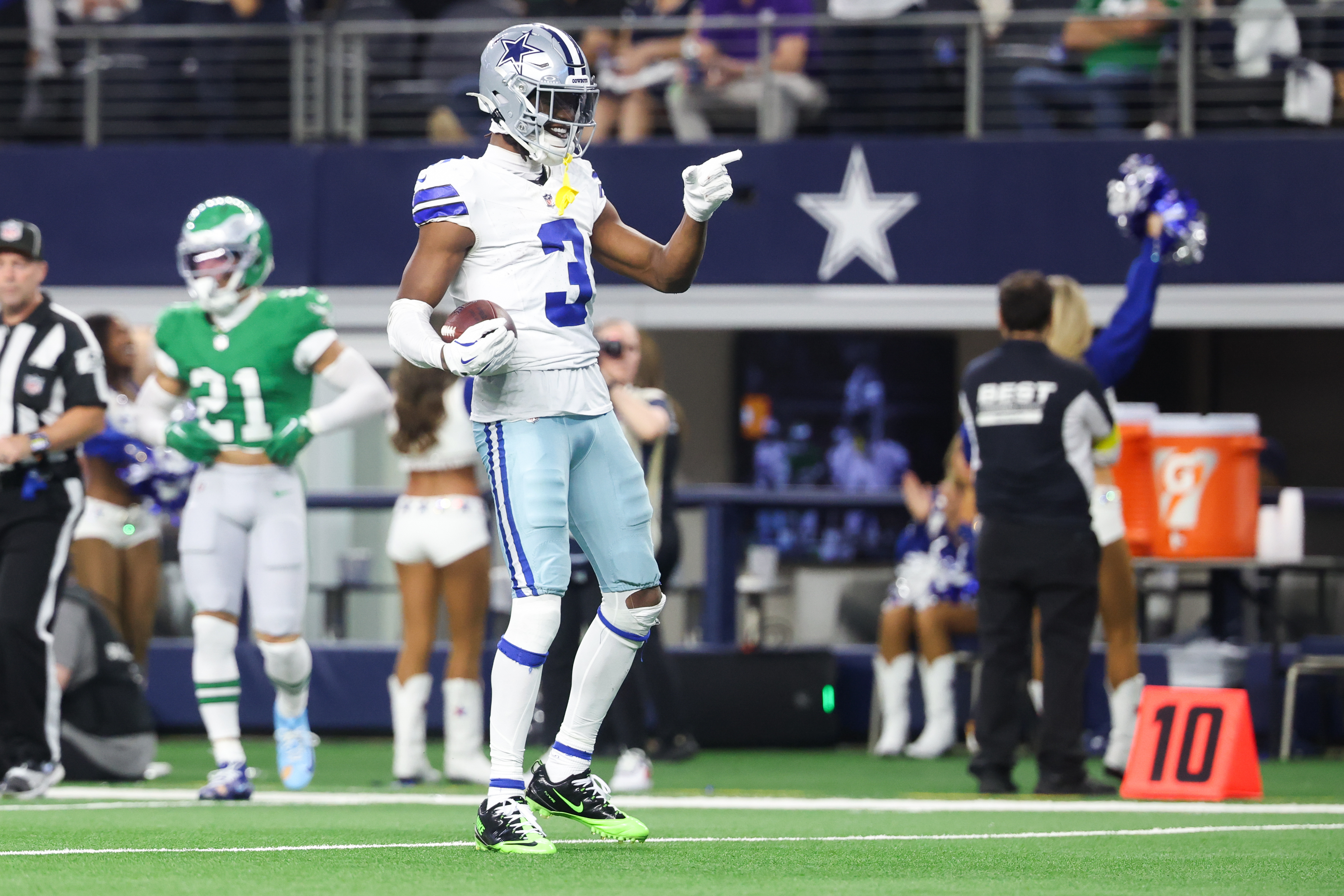 Cowboys vs. Lions Player Props for Thursday Night Football: NFL Week 14
