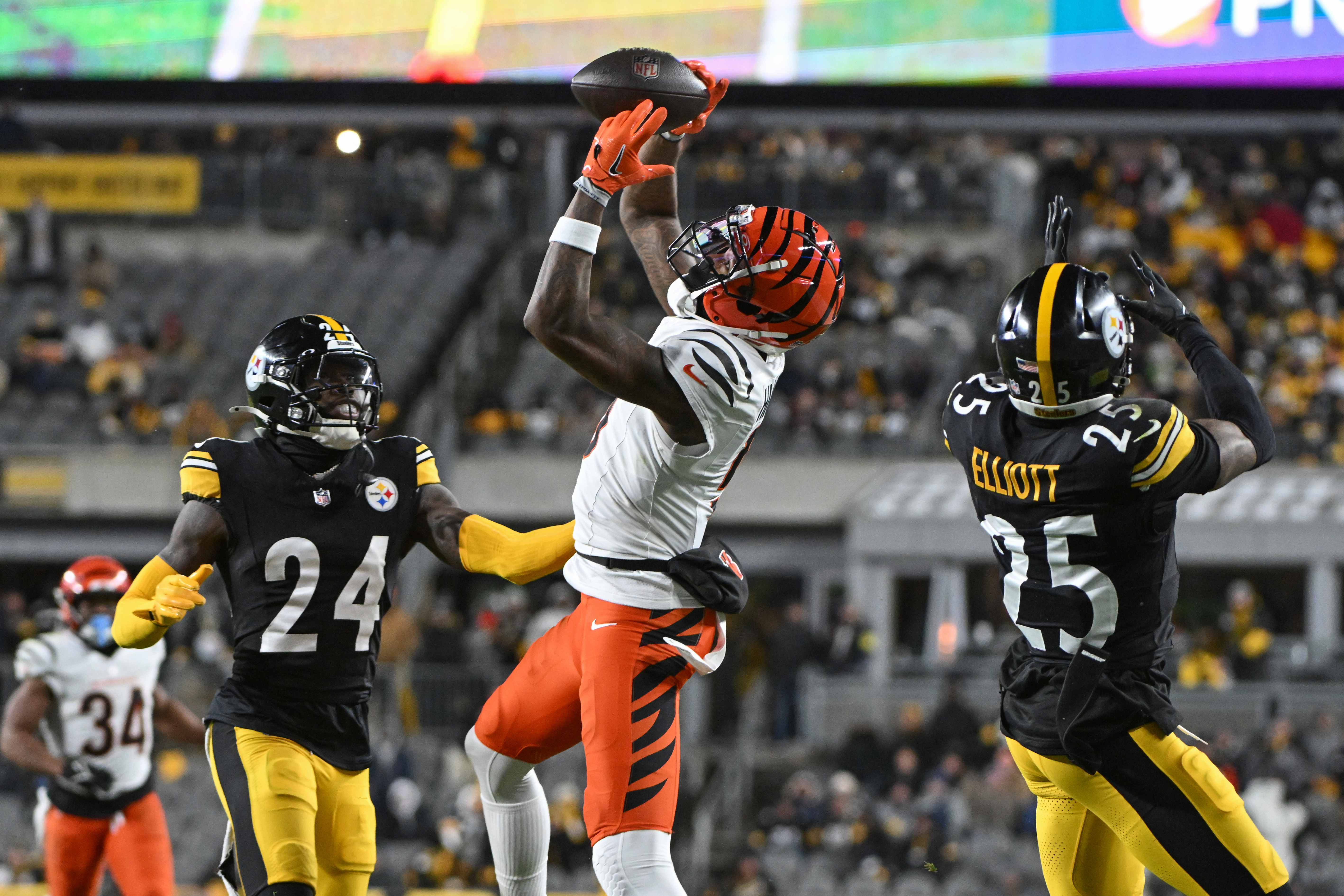 Steelers vs. Bengals Expert Picks for Thursday Night Football: TNF Player Props, TD Picks & Best Bets