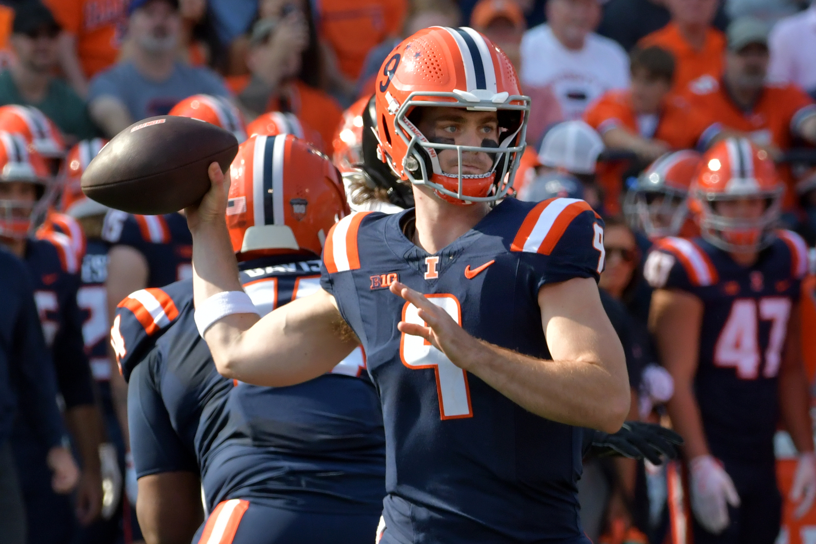 Illinois vs. Oregon Prediction, Picks & Odds: Week 9