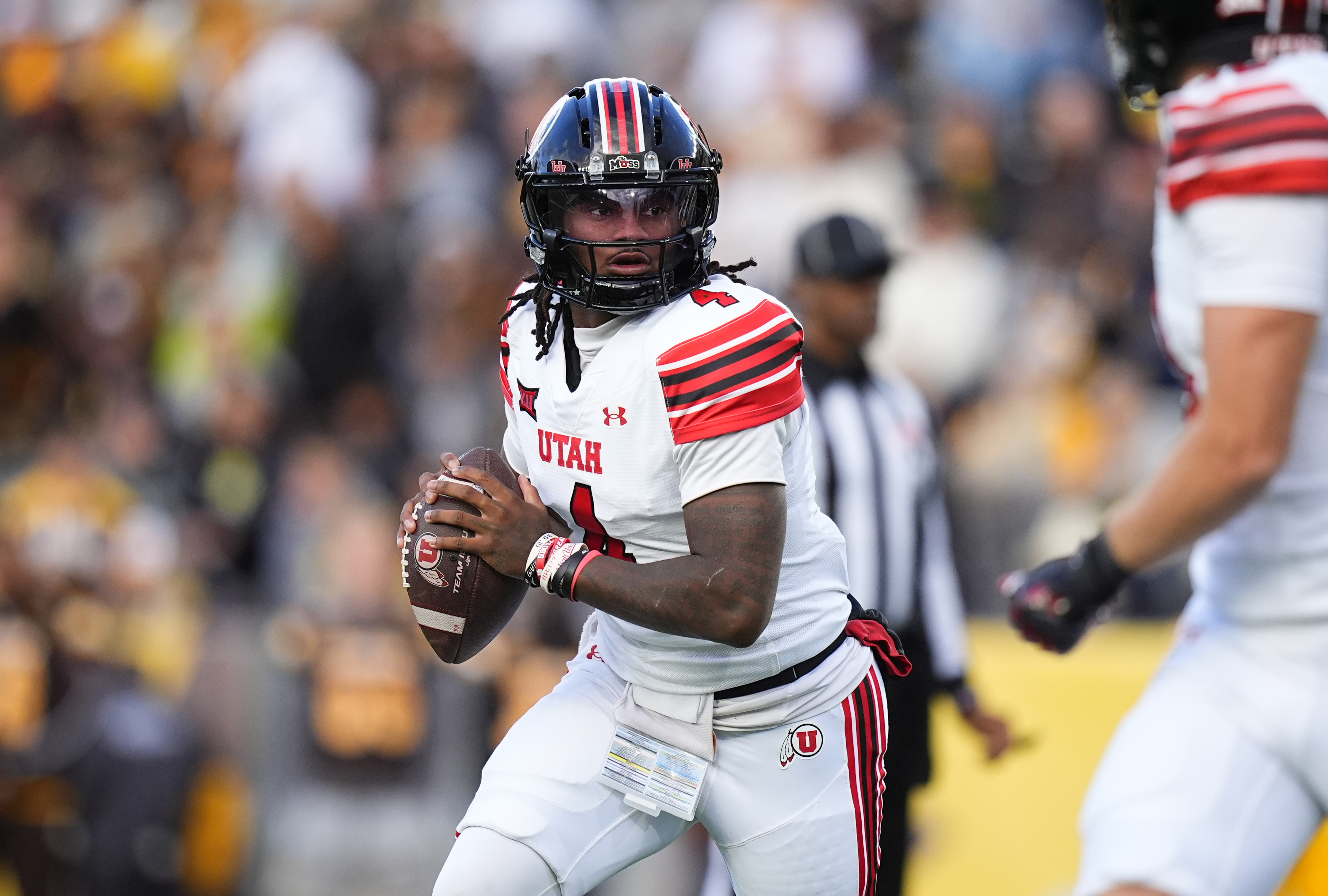 College Football Opening Odds for Week 4: Betting Lines for Top-25 Matchups