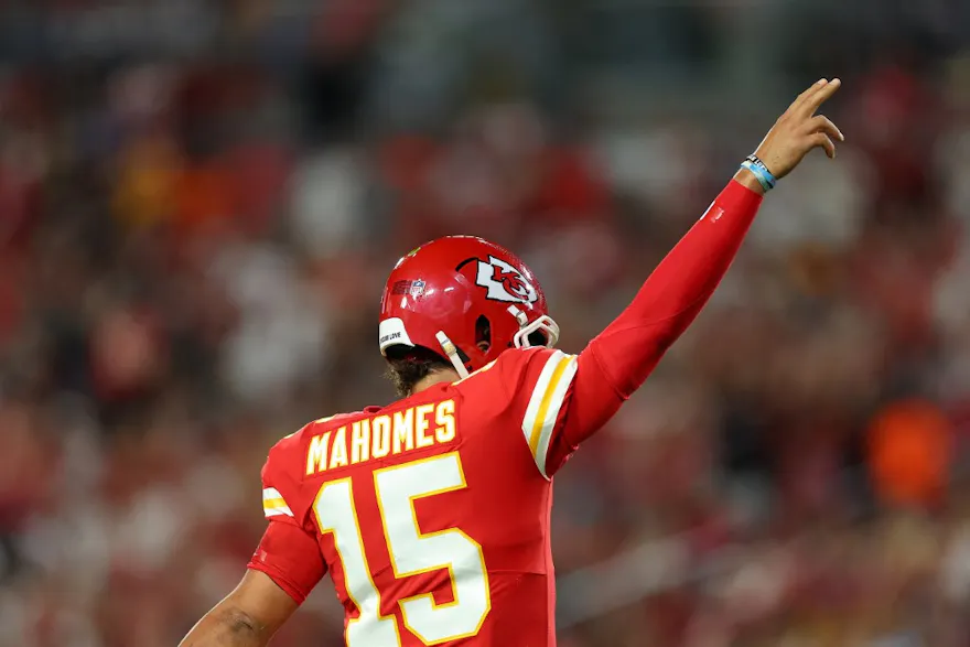 Patrick Mahomes #15 of the Kansas City Chiefs celebrates a touchdown against the Tampa Bay Buccaneers during the first quarter at Raymond James Stadium in Tampa, Florida. Photo by Mike Ehrmann/Getty Images via AFP.