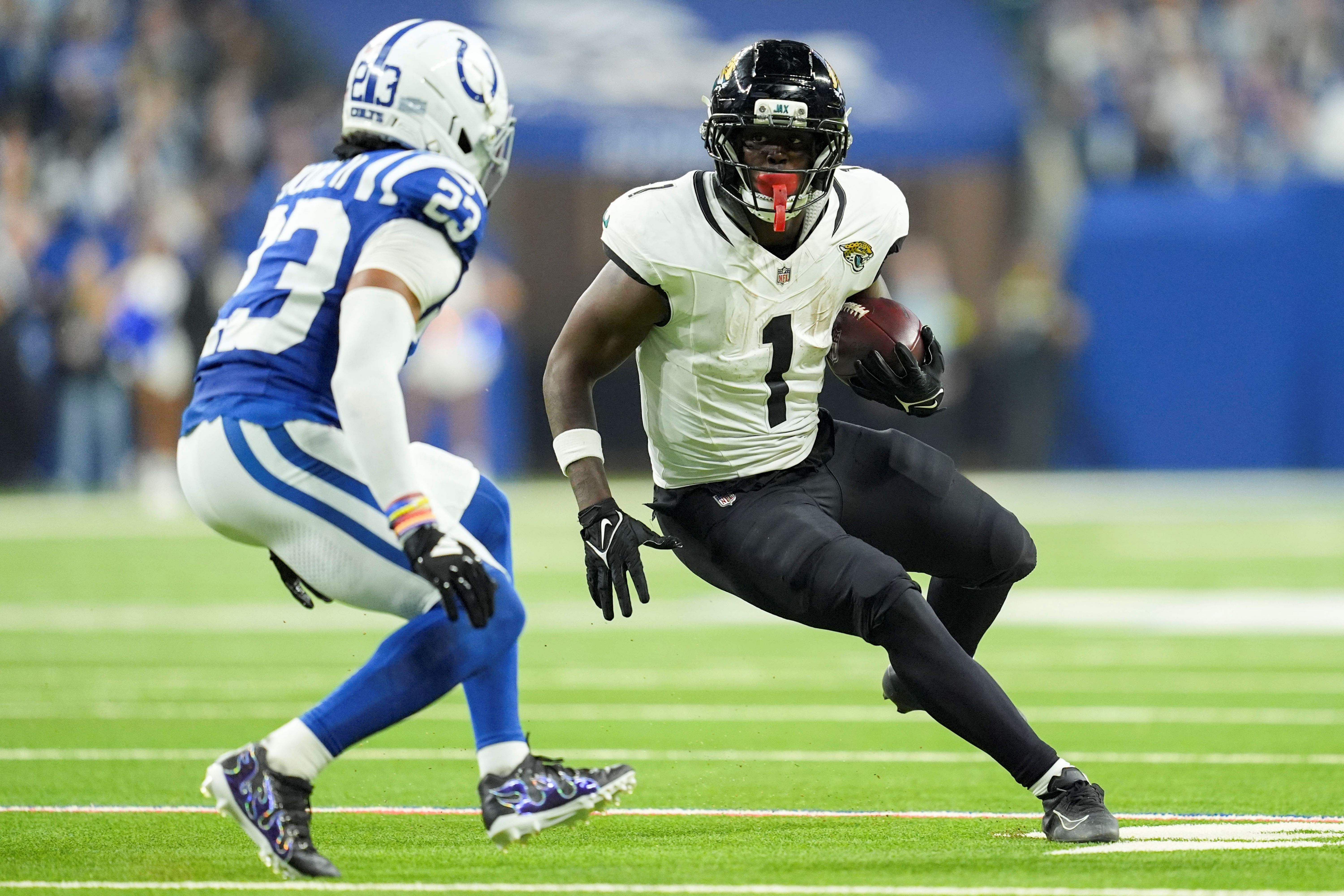 Bills vs. Jaguars Expert Picks for Wild Card Weekend: NFL Predictions, Best Bets & Odds