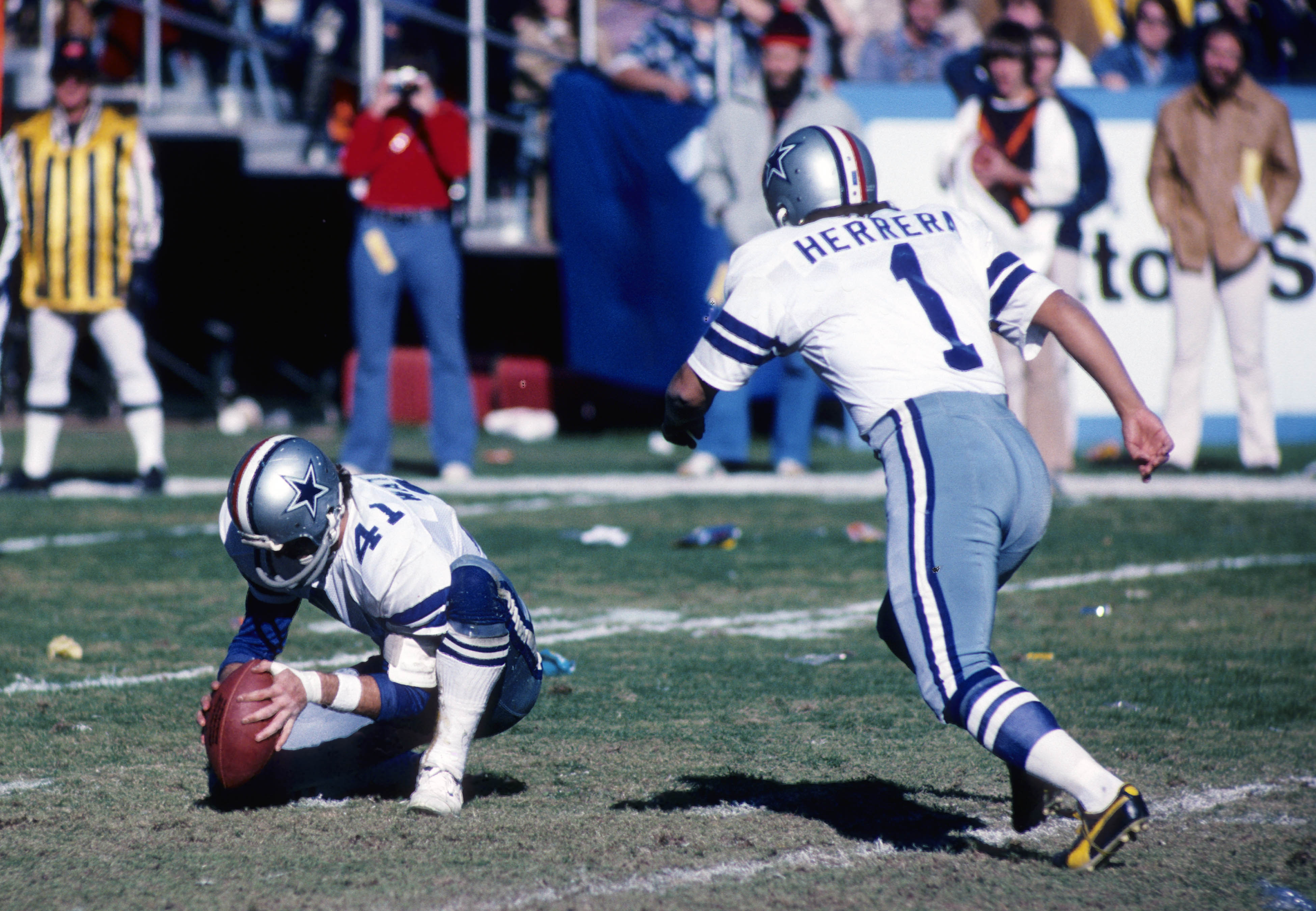 2011 11 05 T005249 Z 58328745 M T1 Usatoda Y5670306 Rtrmadp 3 Usa Today Sports Archive