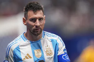 Argentina forward Lionel Messi in action against Canada during the second half at Mercedes-Benz Stadium as we look at our Argentina vs. Peru prediction.