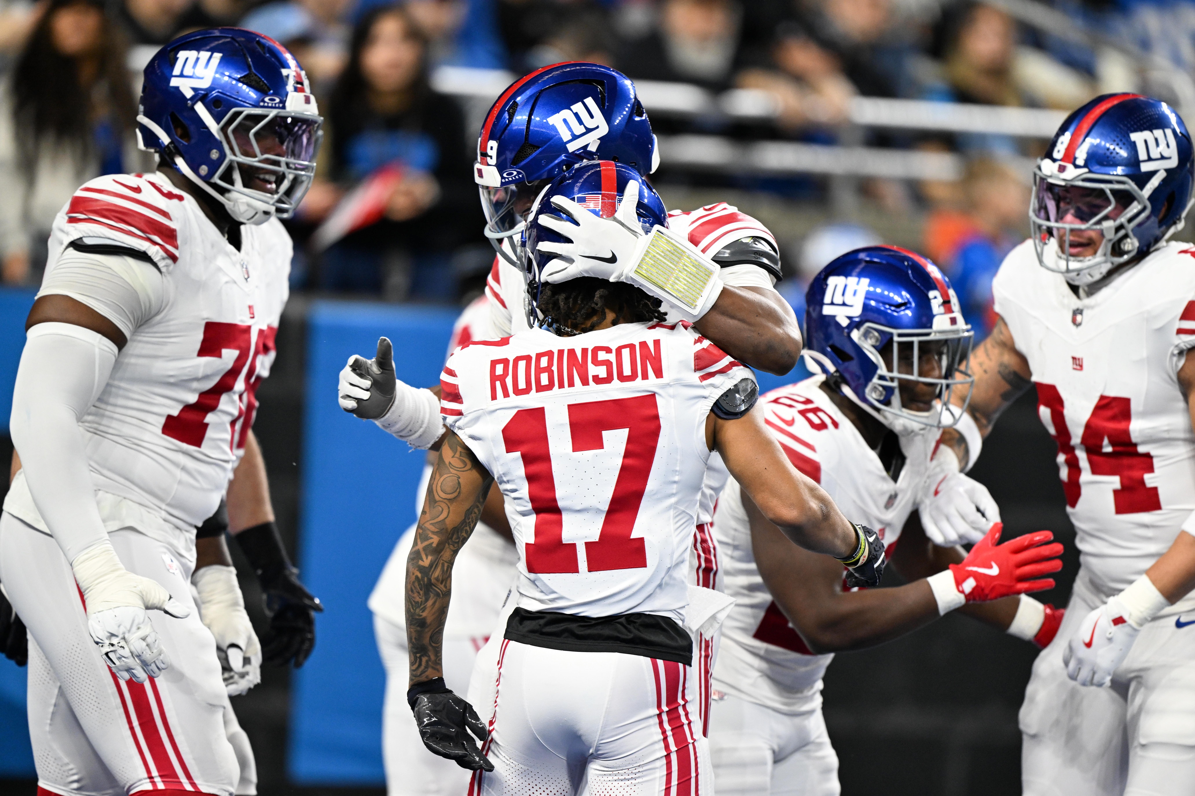 Giants vs. Patriots Predictions & Best Bets for Monday Night Football Tonight