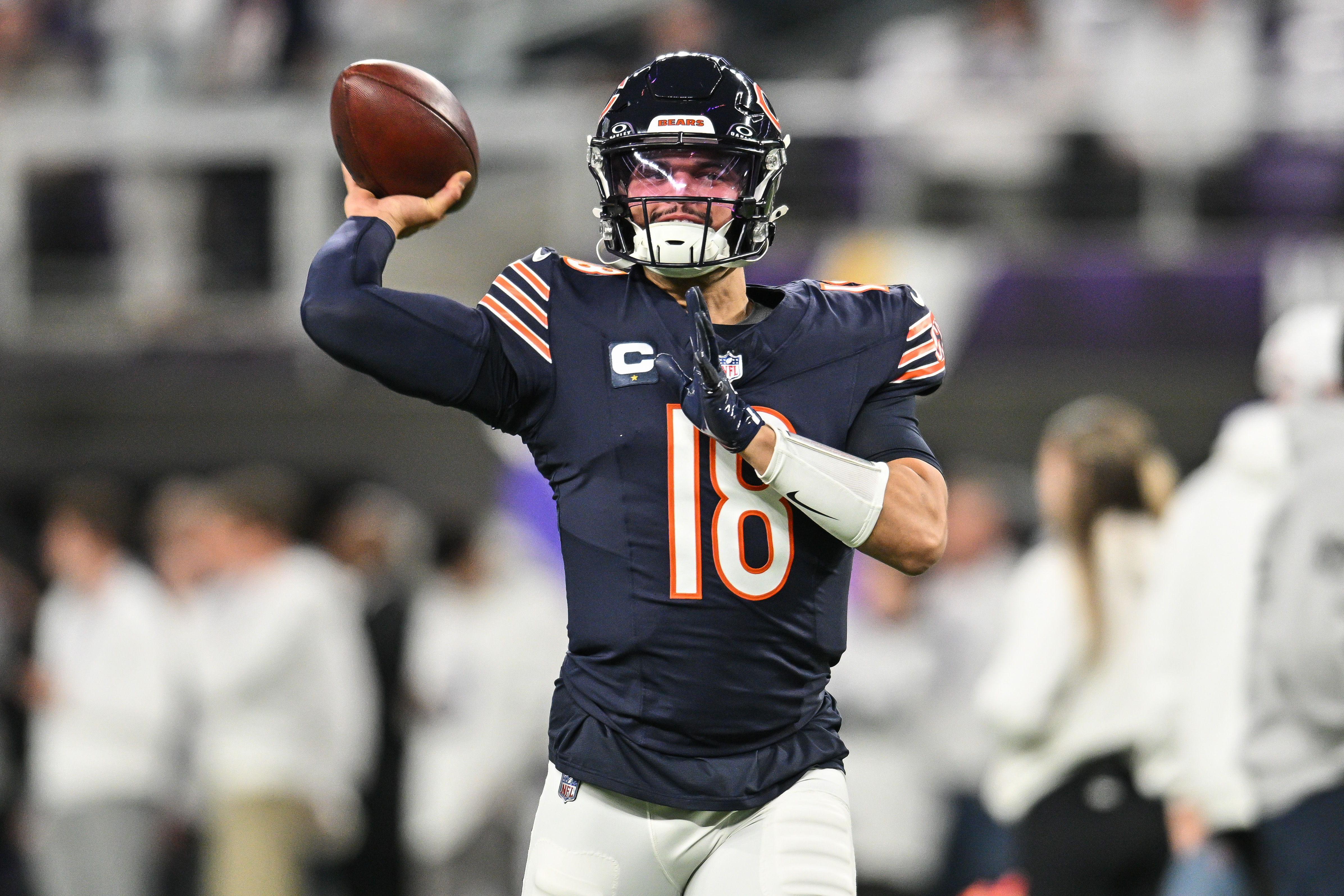 Seahawks vs. Bears Prediction, TNF Picks & Odds: Thursday Night Football