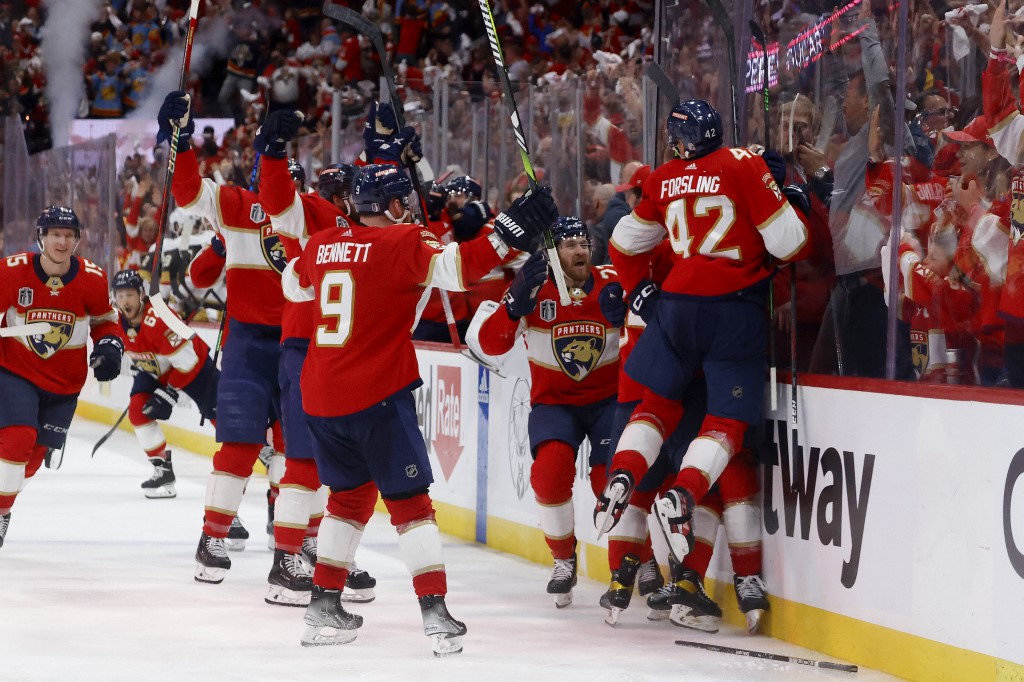 Golden Knights vs Panthers Game 4 Picks, Predictions & Odds: Defense and Discipline Quiet Scoring