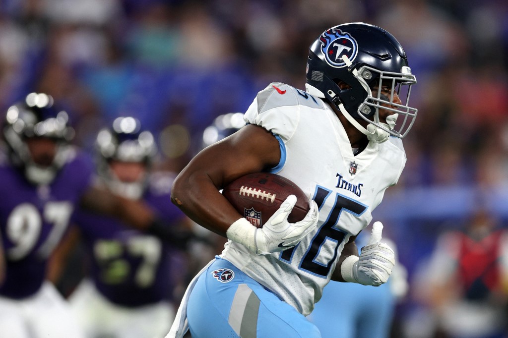 Tennessee Titans v Baltimore Ravens