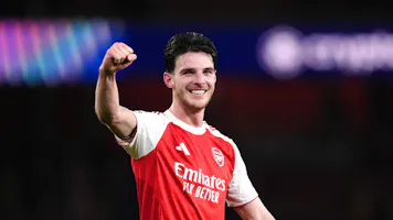 Pictured: Arsenal's Declan Rice salutes the fans as we offer our Arsenal vs. Crystal Palace prediction.