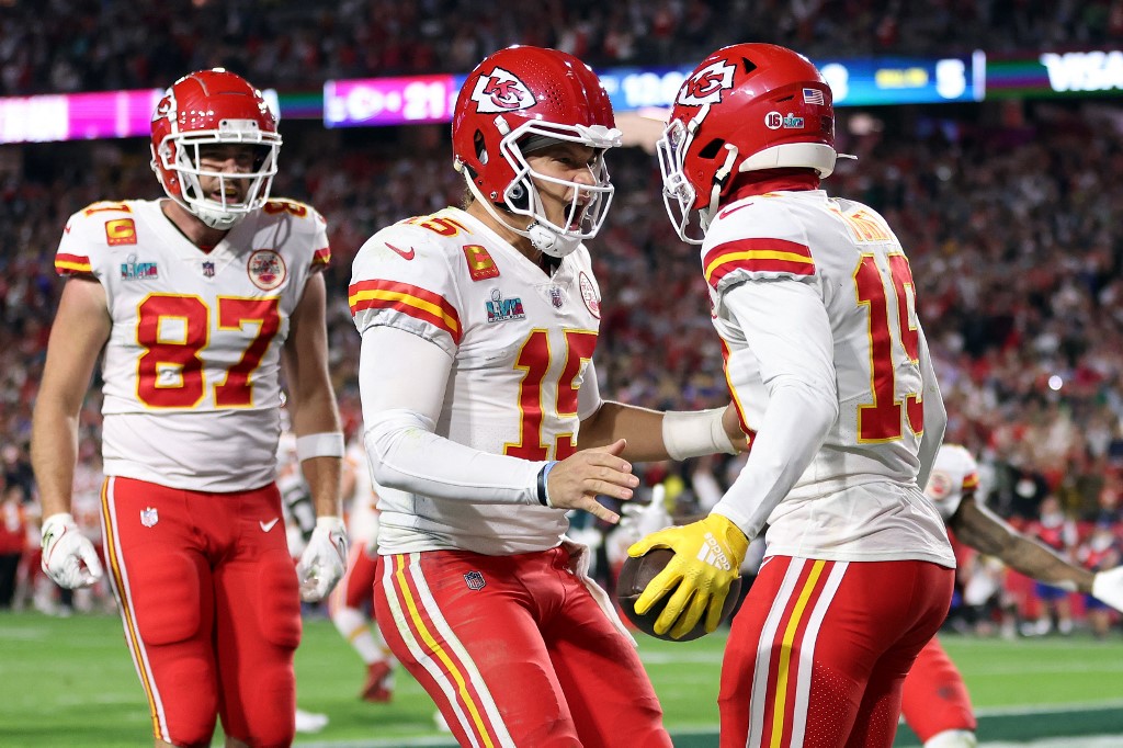 Week 1 NFL Survivor Picks: Should You Use Kansas City Or Baltimore Right  Away? (2020)