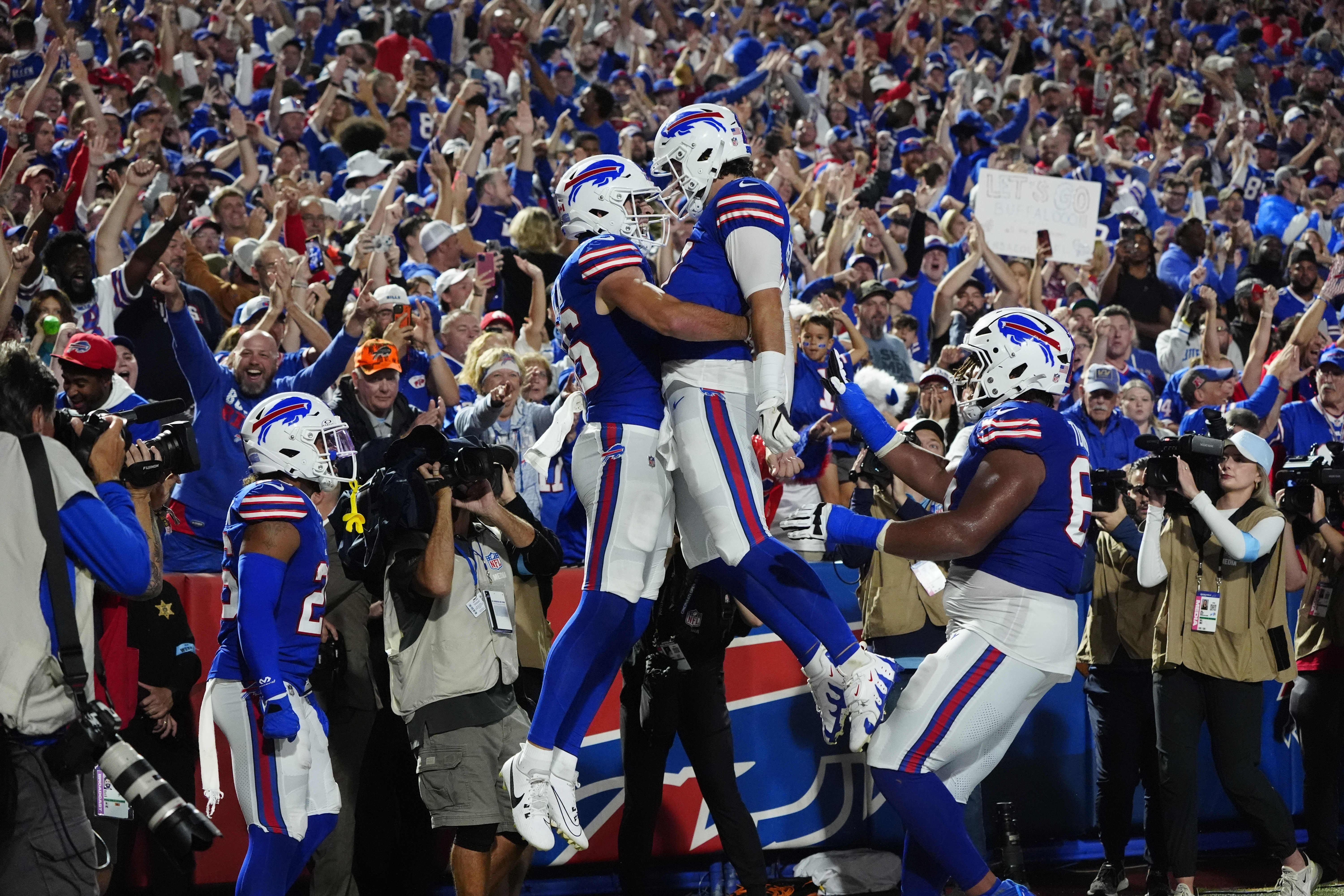 Bills vs. Ravens Prediction, SNF Picks & Odds: Sunday Night Football