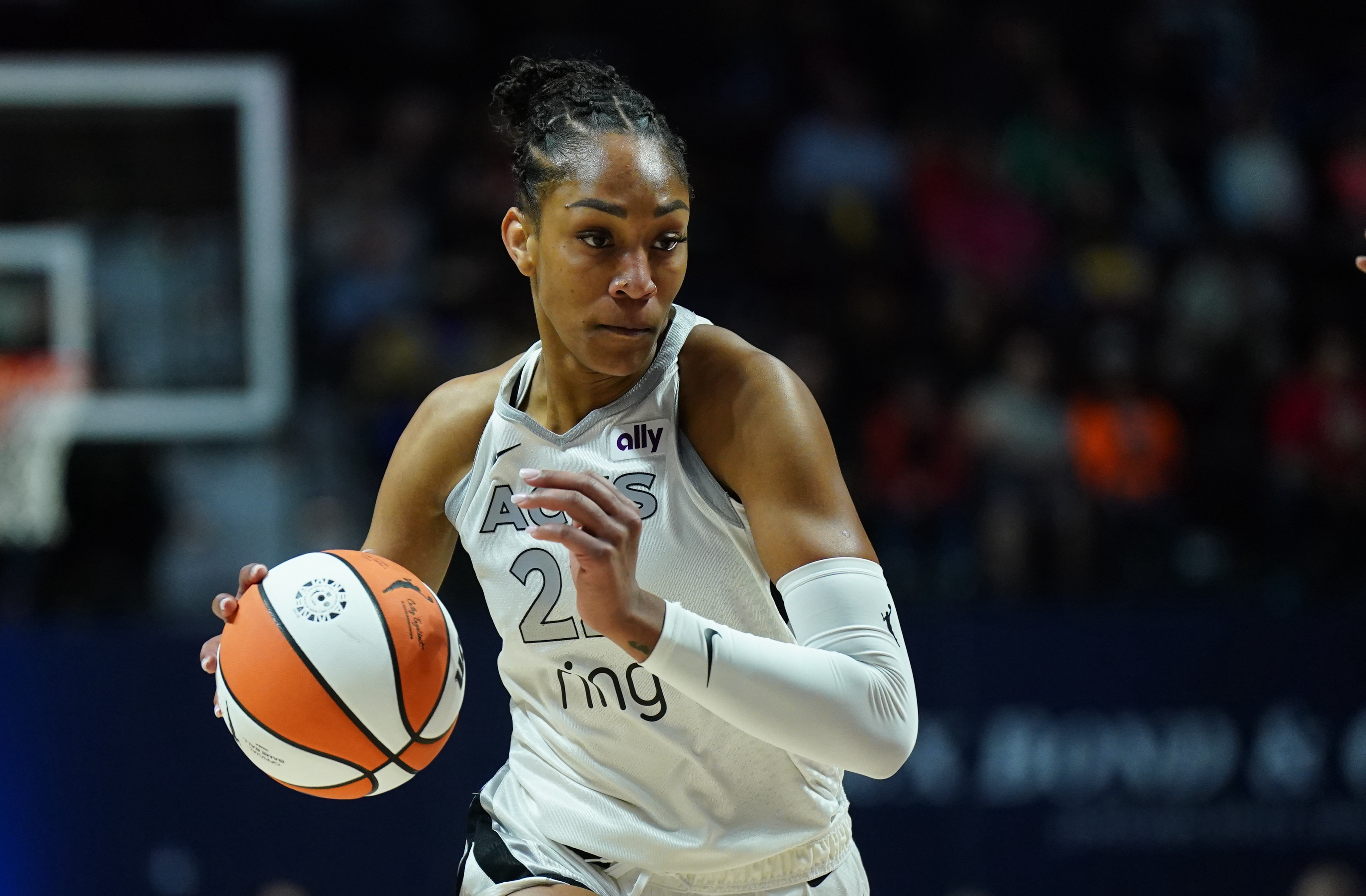WNBA Championship Odds: Caitlin Clark Injury Shakes Up the Title Hunt, MVP Race