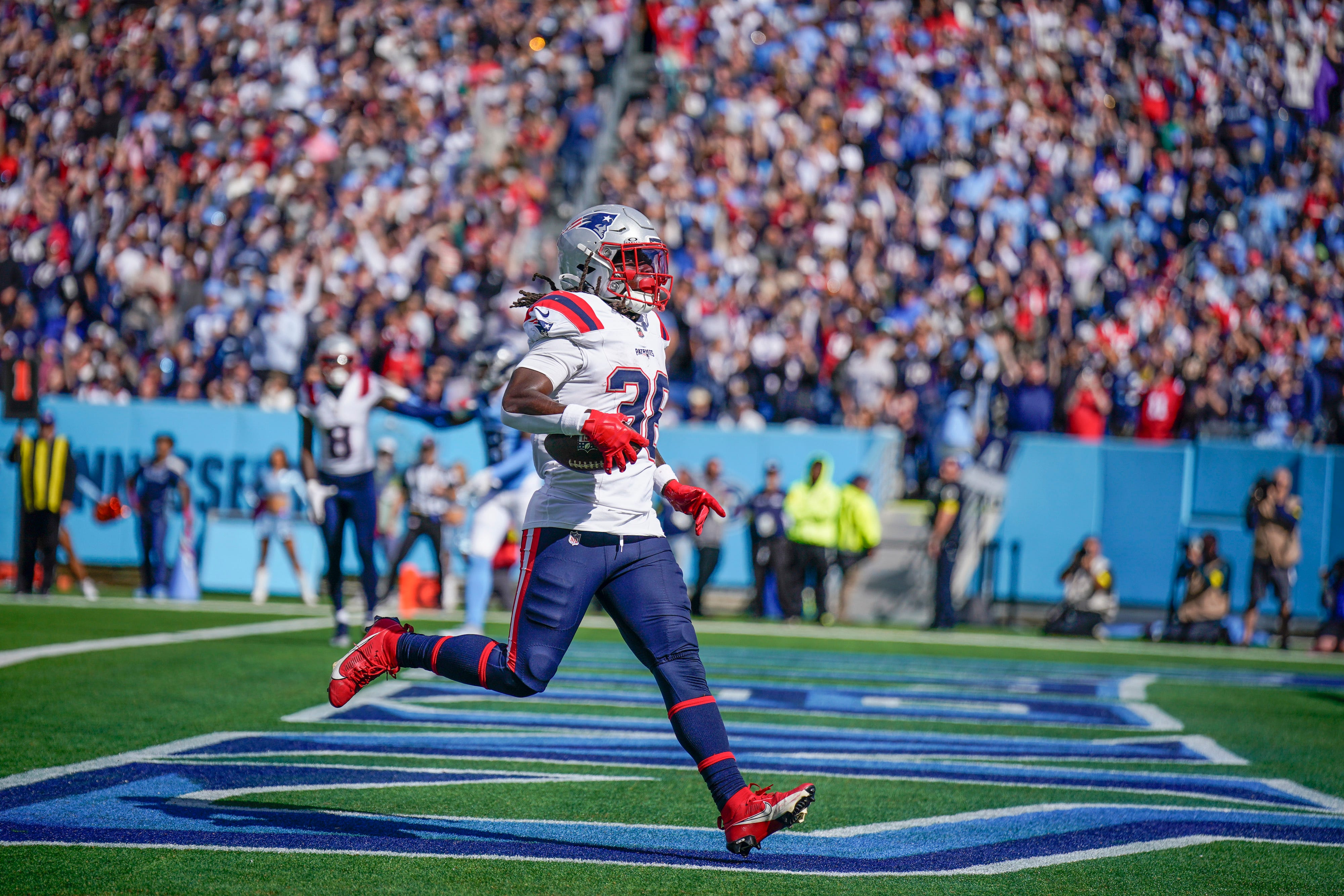 Browns vs. Patriots Player Prop Bets: Best Week 8 Player Props & TD Predictions