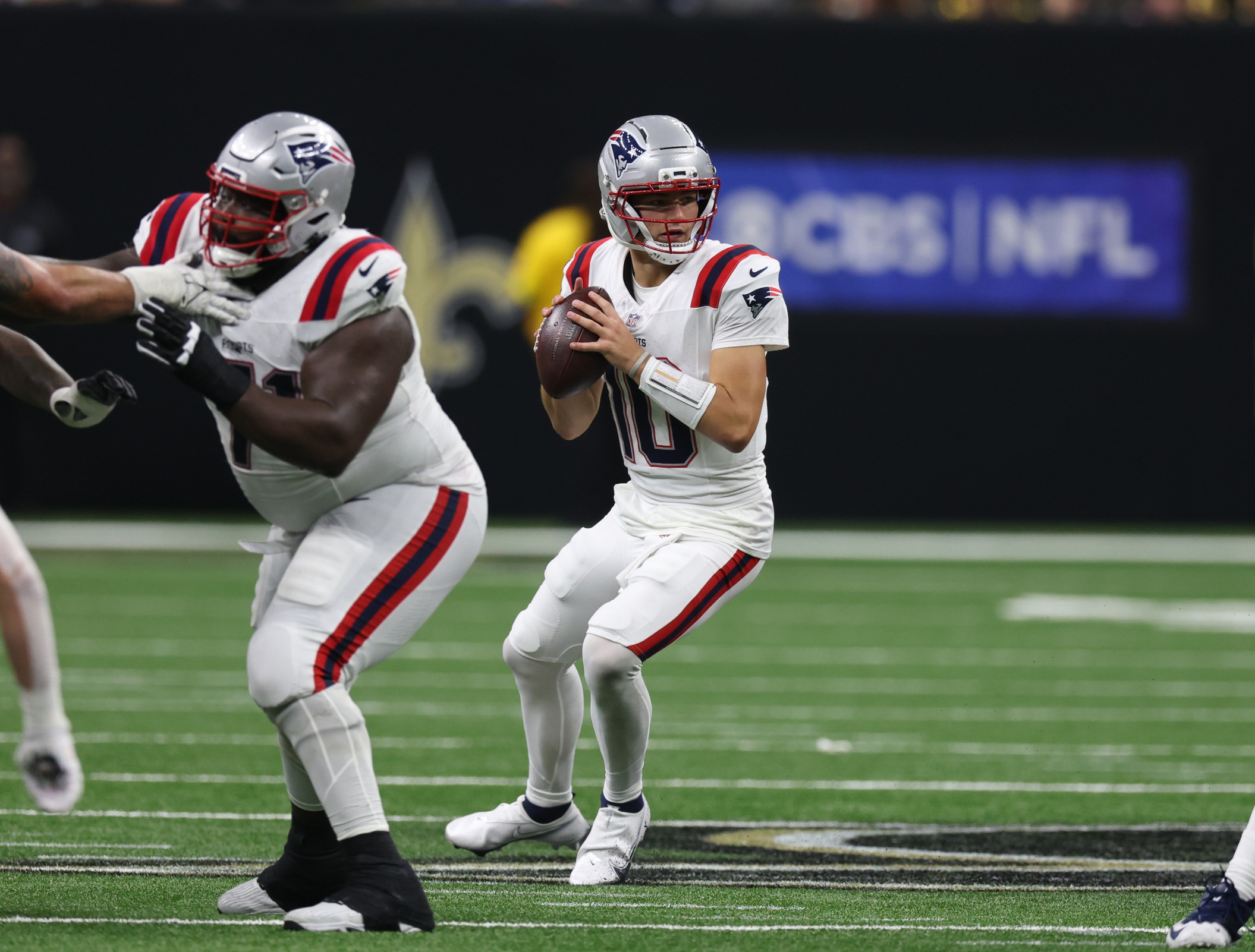 NFL MVP Odds: Drake Maye Among MVP Contenders, Ties Patrick Mahomes' Record 