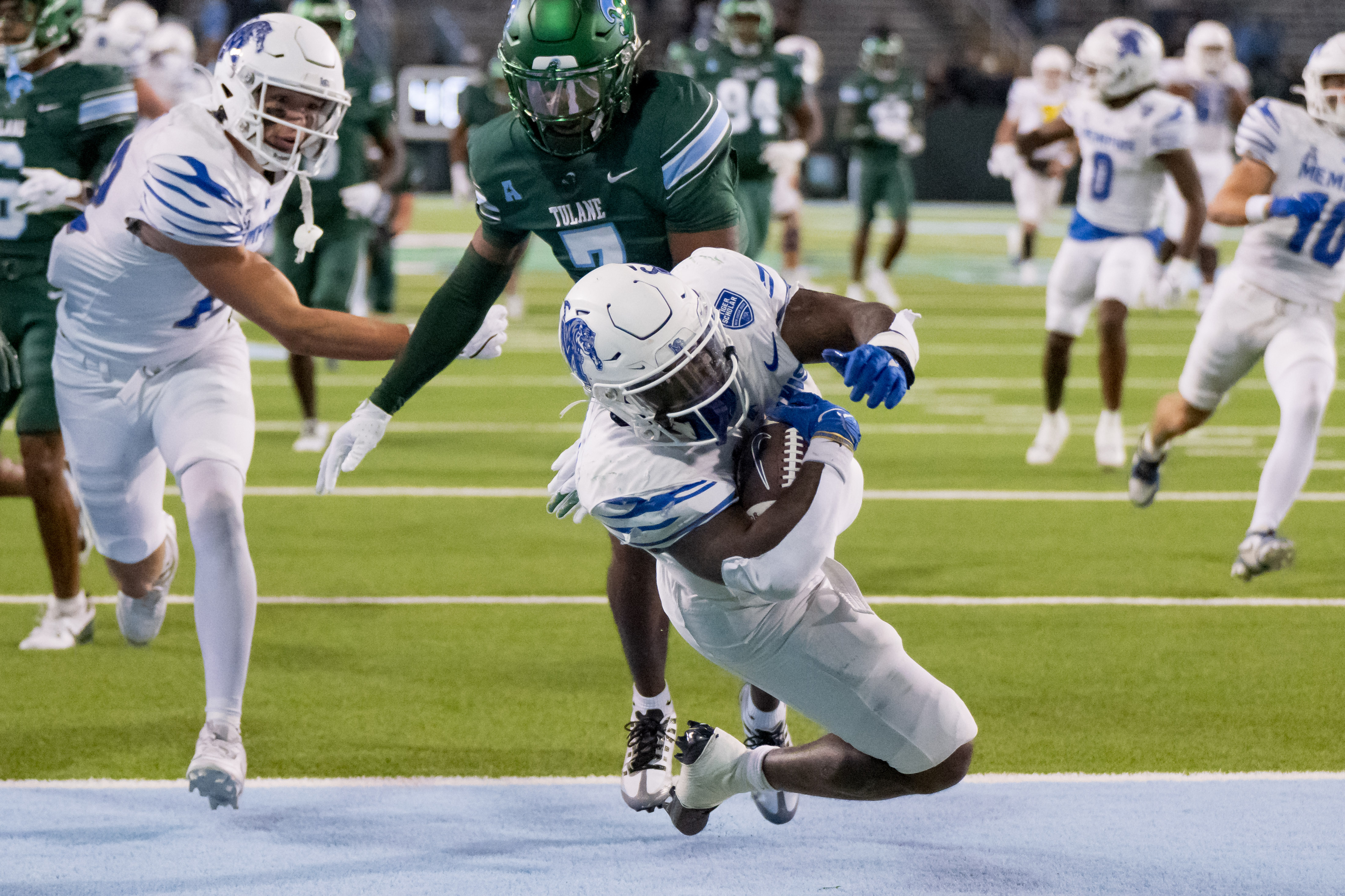 Tonight's Frisco Bowl Odds & Picks: Memphis vs. West Virginia Prediction 