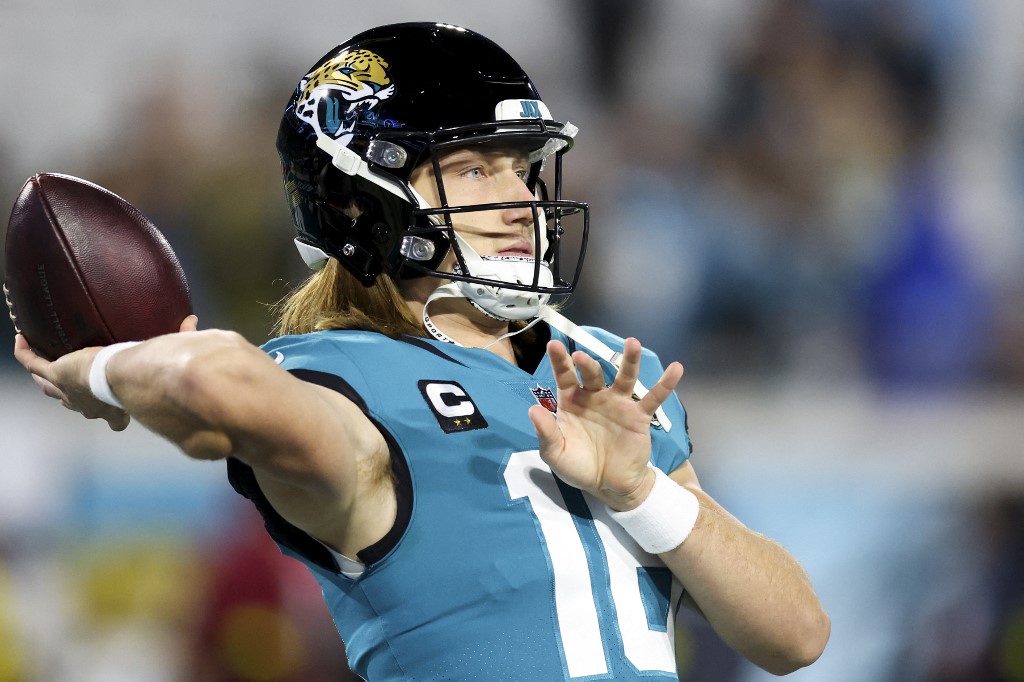 Washington Commanders vs. Jacksonville Jaguars odds, point spread, and  prediction: Can Trevor Lawrence carry?