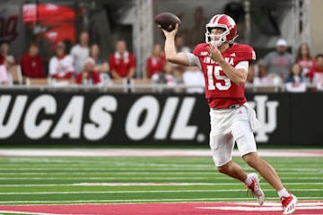 College Football Moneyline Parlay Picks: Best Week 9 Predictions at +1074 Odds