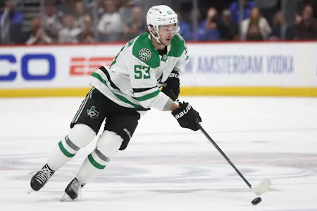 Wyatt Johnston of the Dallas Stars advances the puck as we look at our best Oilers vs. Stars prediction for Game 2