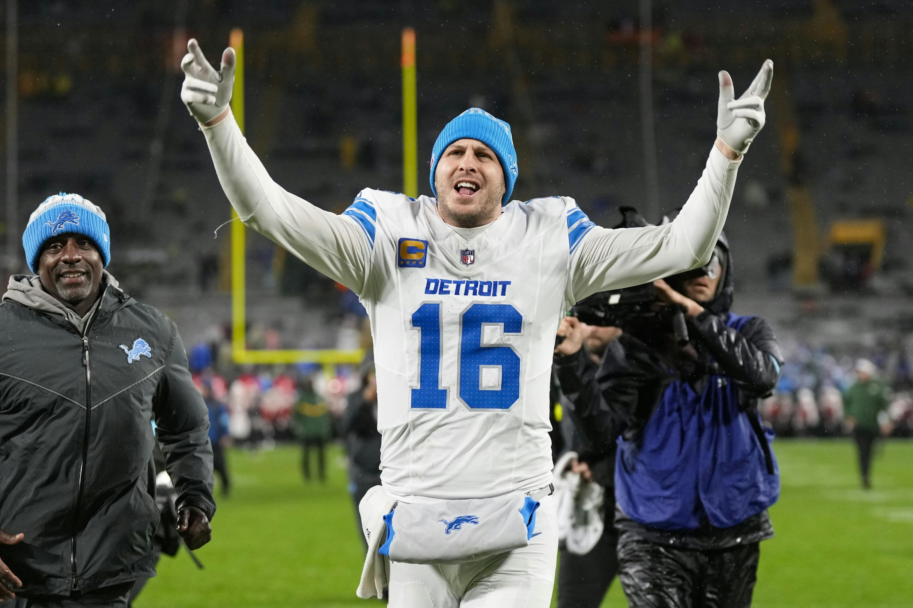 Detroit Lions quarterback Jared Goff celebrates as we break down the latest 2025 Super Bowl odds after NFL Week 12.