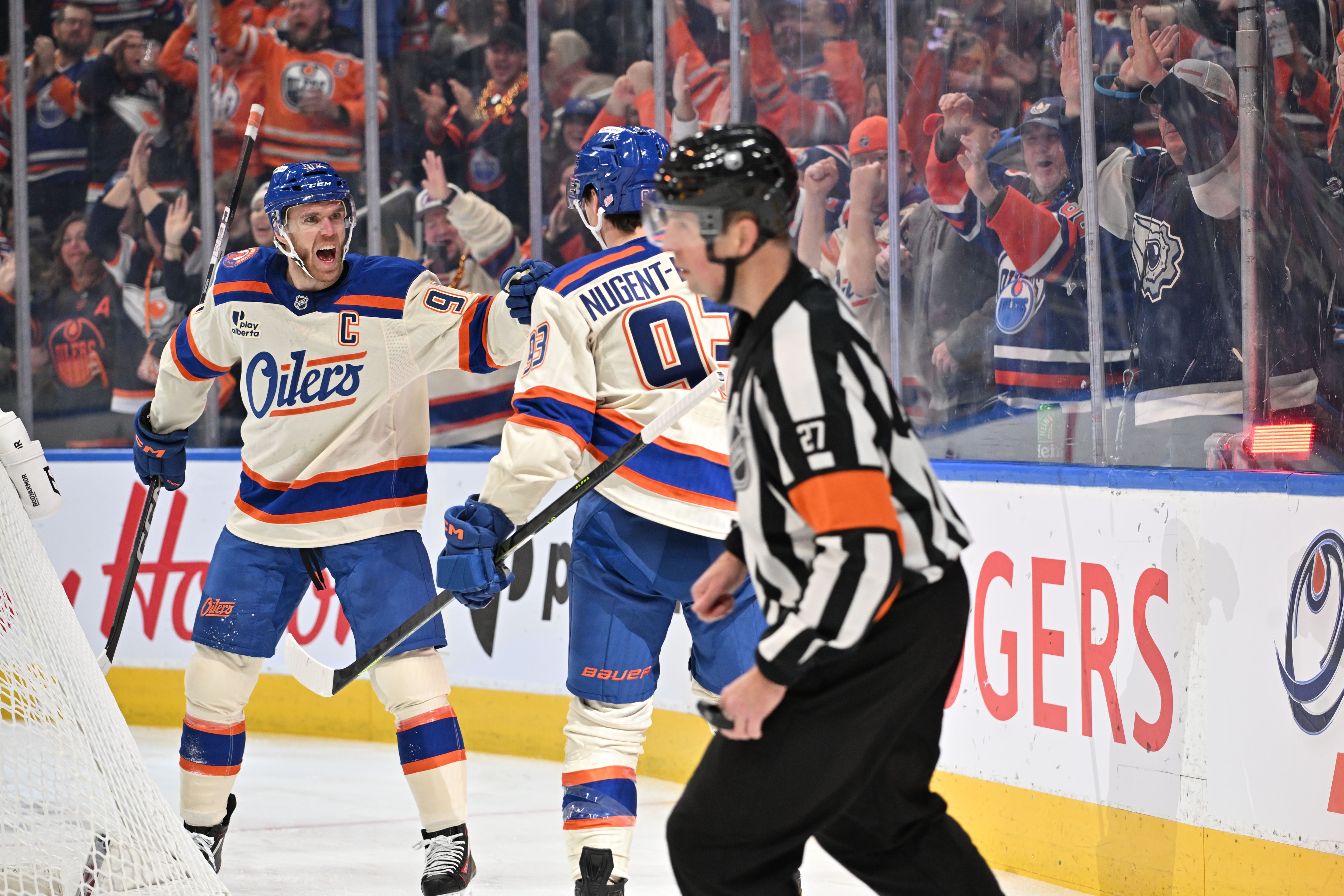 NHL Player Props Today: Best Bets & Goal Scorer Picks for Tuesday