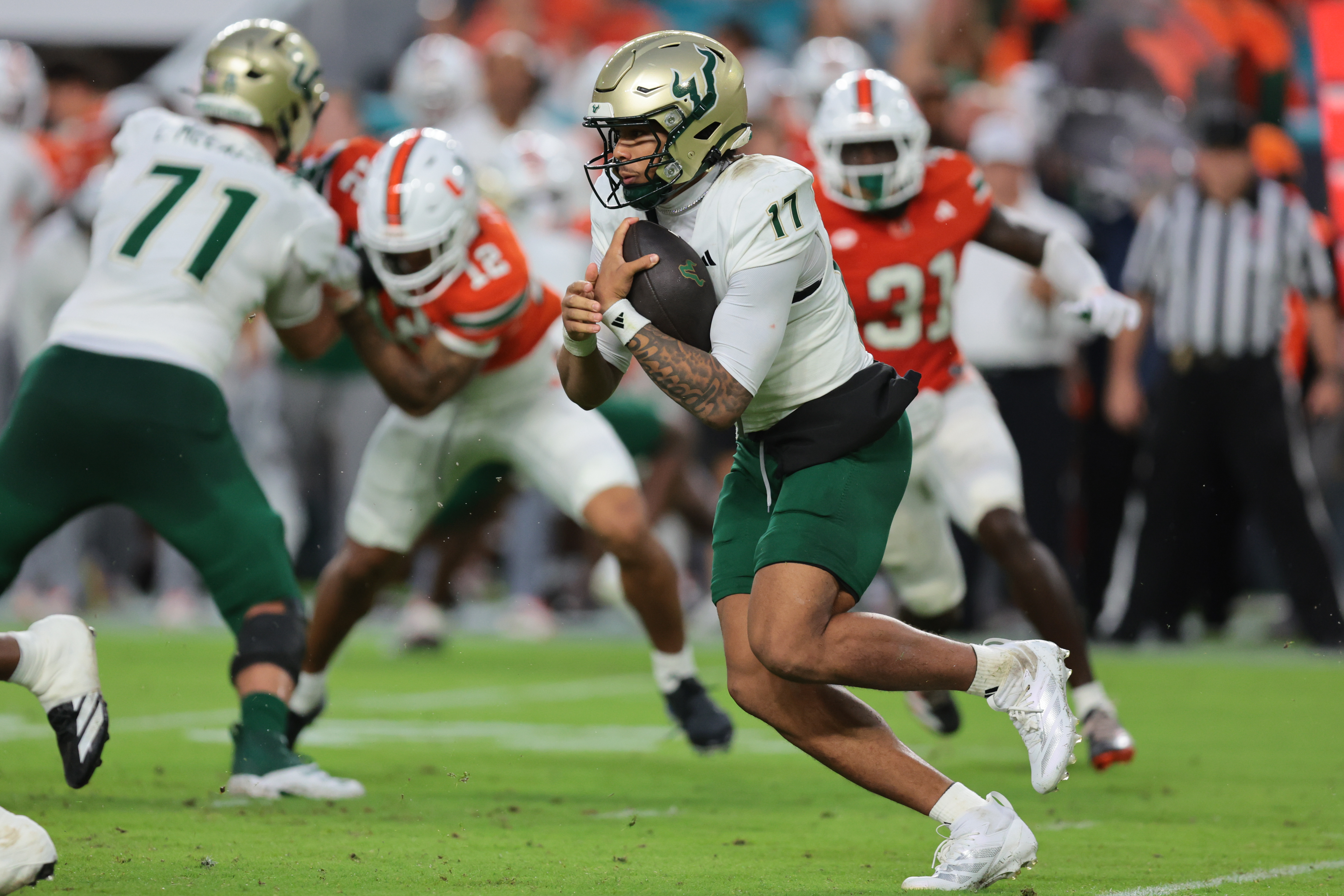 Charlotte vs. South Florida Prediction Tonight: College Football Week 6 Odds & Expert Picks