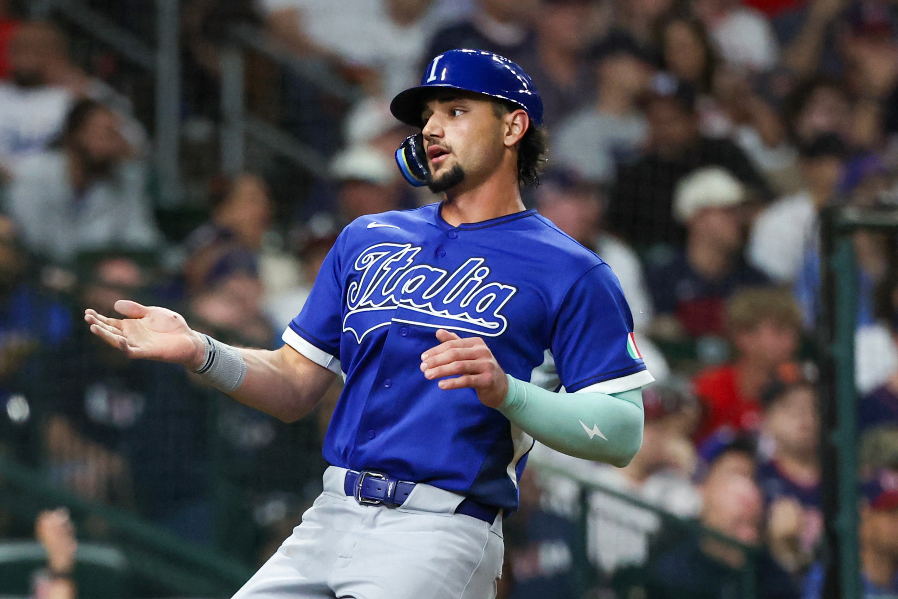 Italy right fielder Jac Caglianone (14) scores a run as we break down our Mexico vs. Italy score projections.
