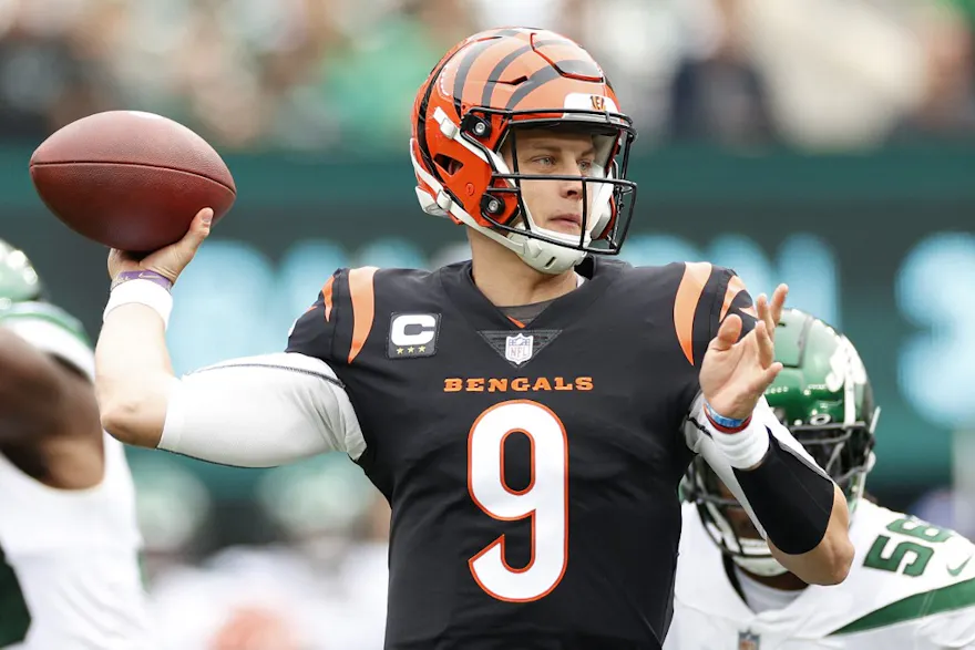 Joe Burrow of the Cincinnati Bengals passes the ball against the New York Jets at MetLife Stadium.