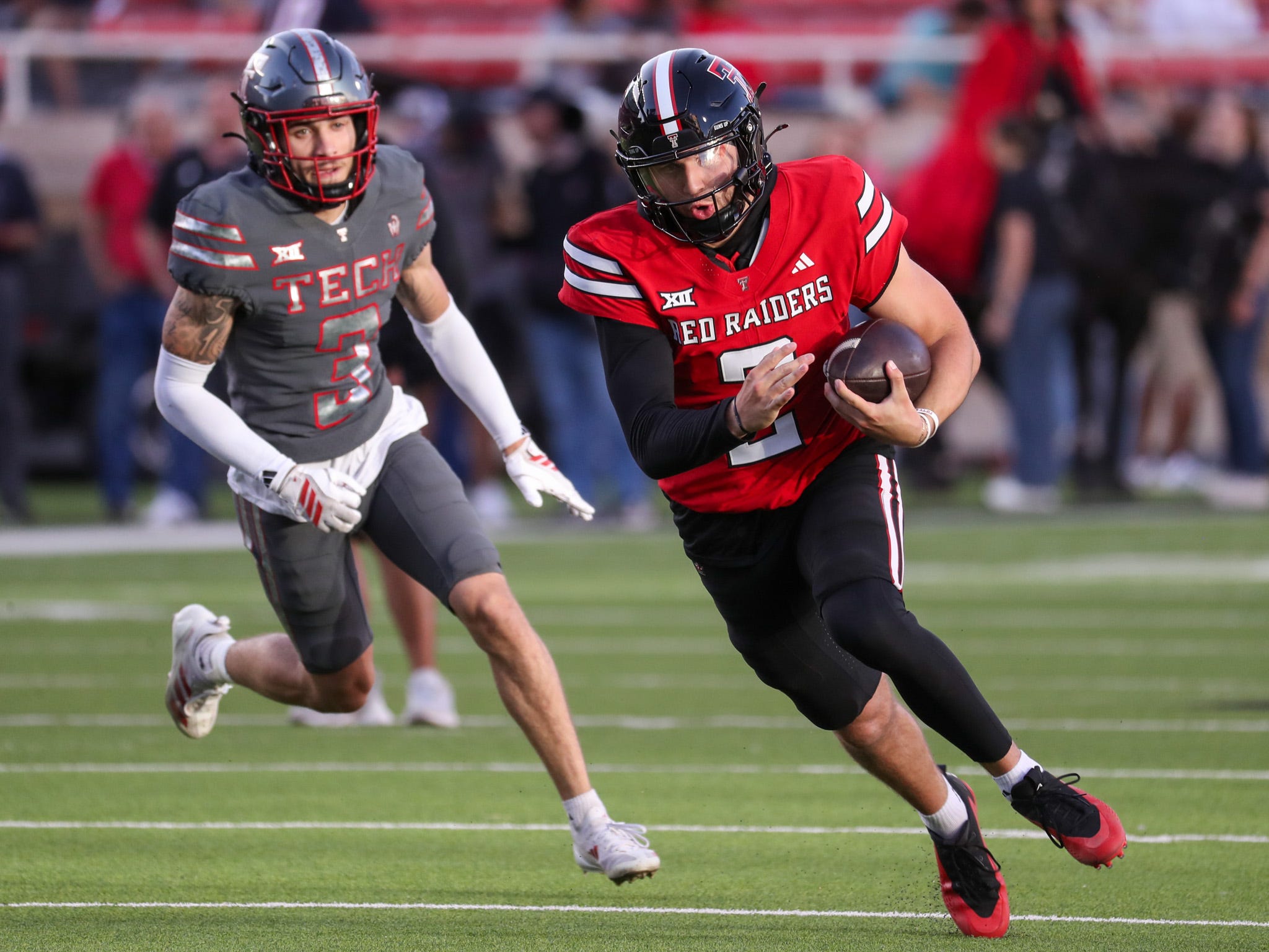 Brendan Sorsby runs with the ball during the Texas Tech football team's spring game on April 17, 2026, at Jones AT&T Stadium.