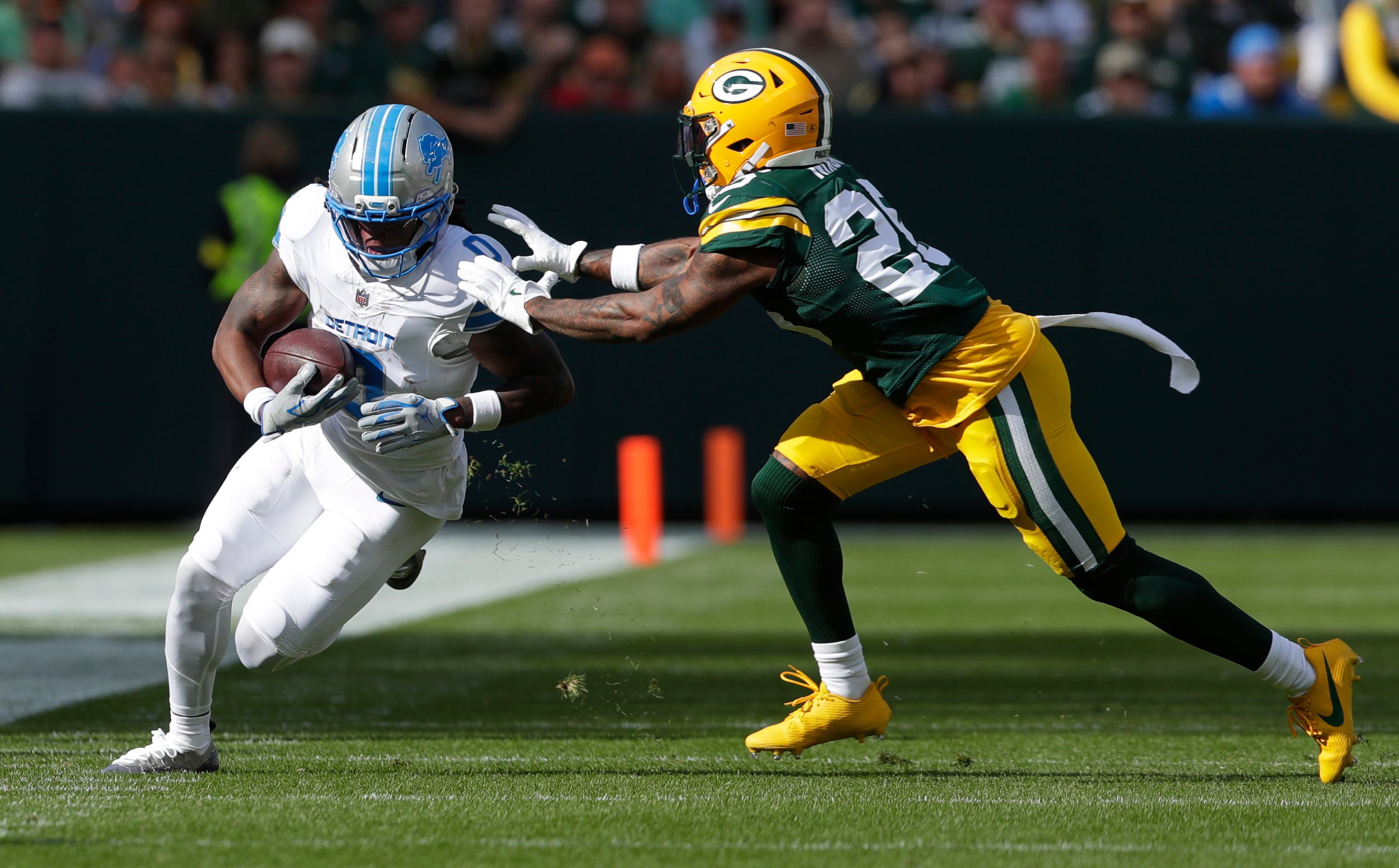 Packers vs. Lions AI Picks: Thanksgiving Predictions & Stat Projections Today