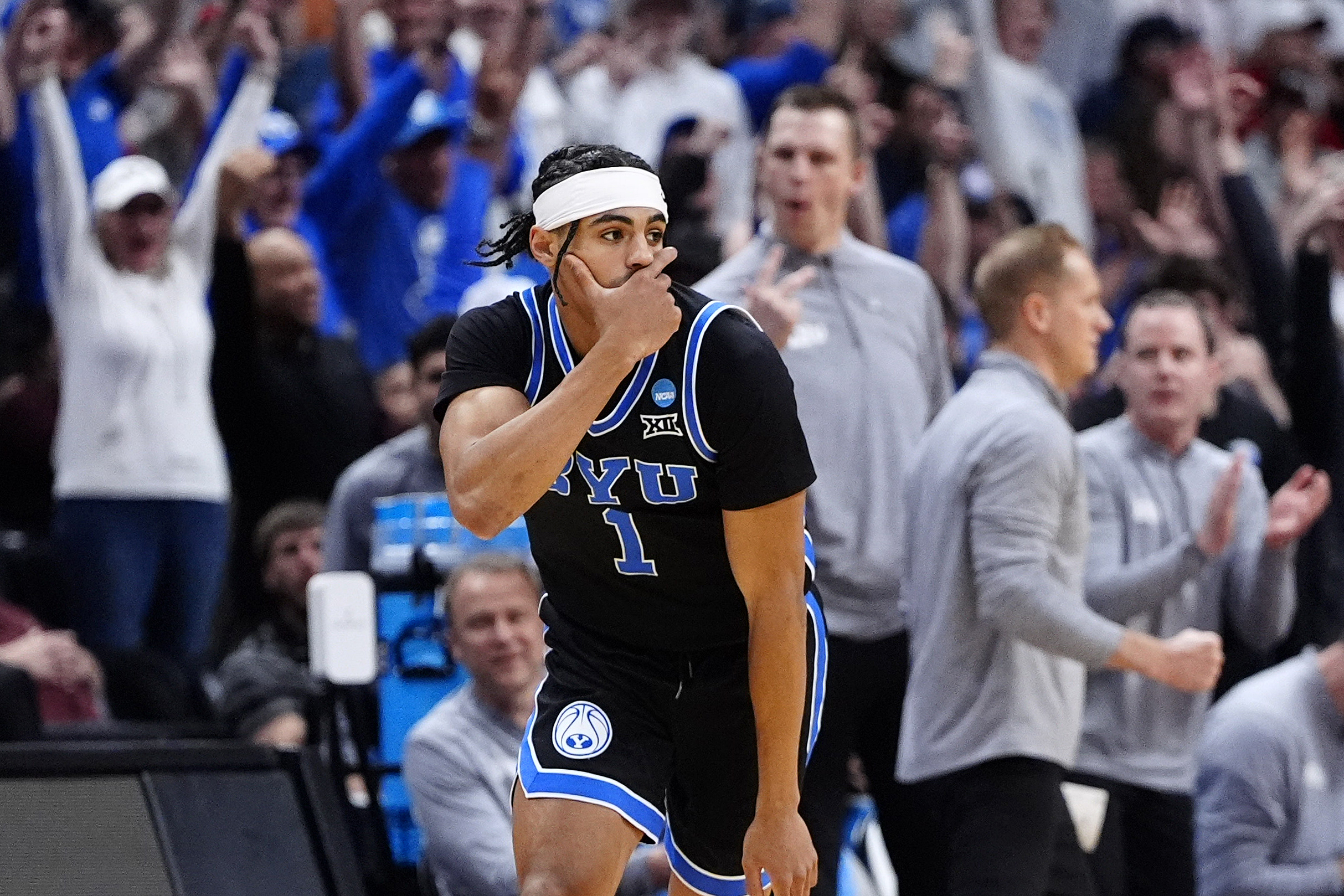 Best March Madness Parlay Picks for the Sweet 16: Our Best Bets at +465 Odds