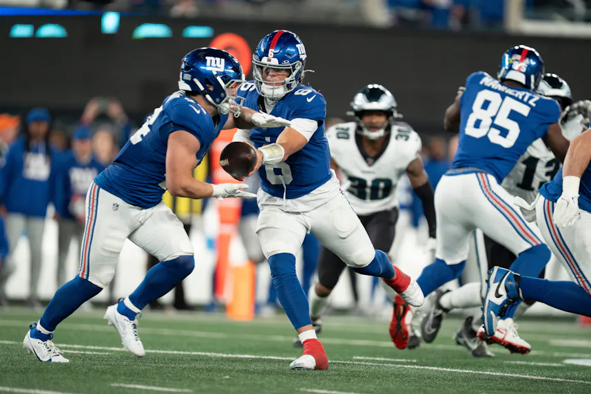 Dart & Skattebo Rise in NFL Rookie of Year Odds After Giants’ Upset