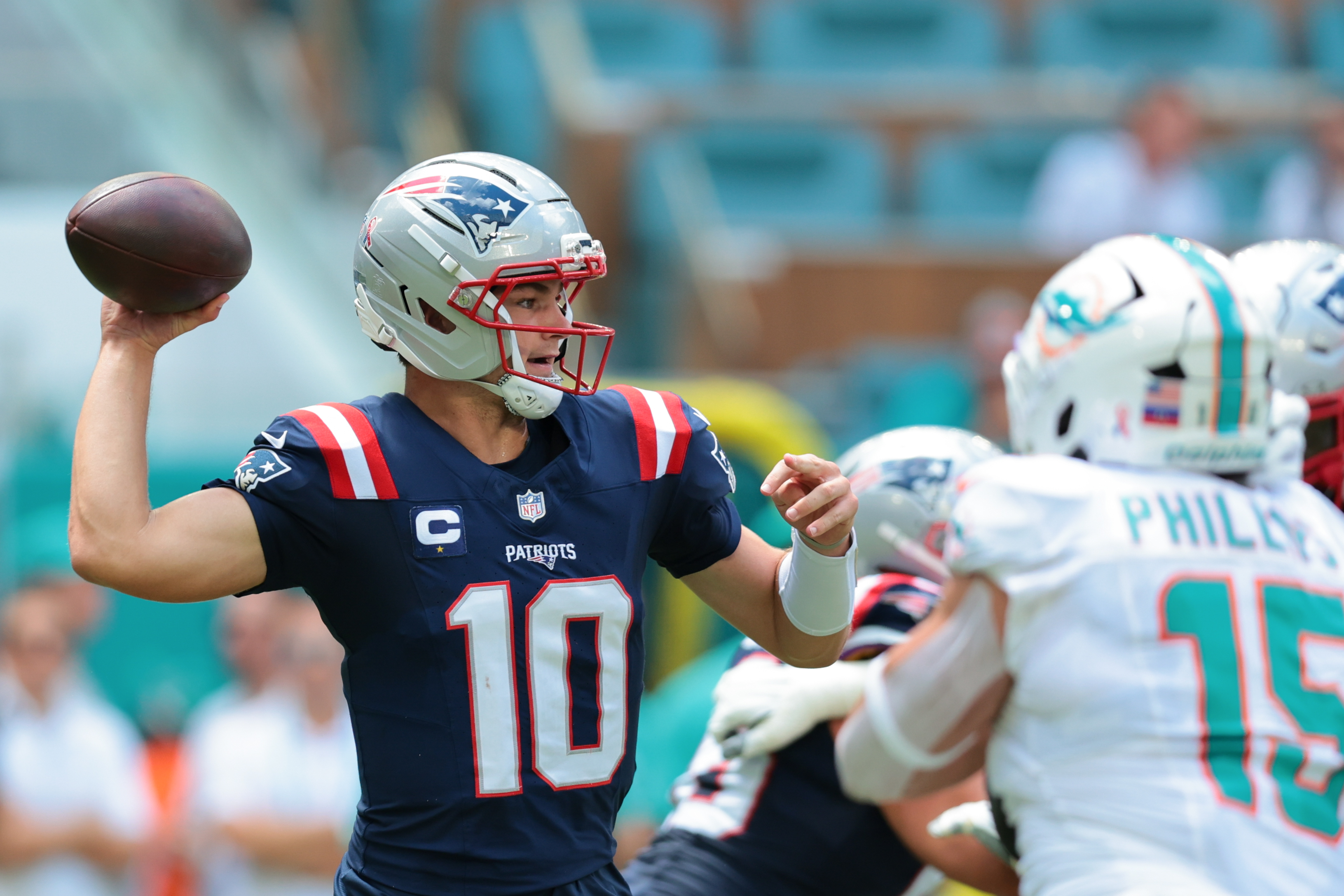 Best Steelers vs. Patriots Player Prop Bets: NFL Week 3 Odds & Expert Picks