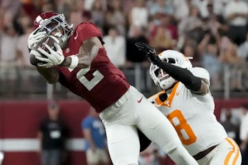 Alabama vs. South Carolina Prediction Today: College Football Week 9 Odds & Picks