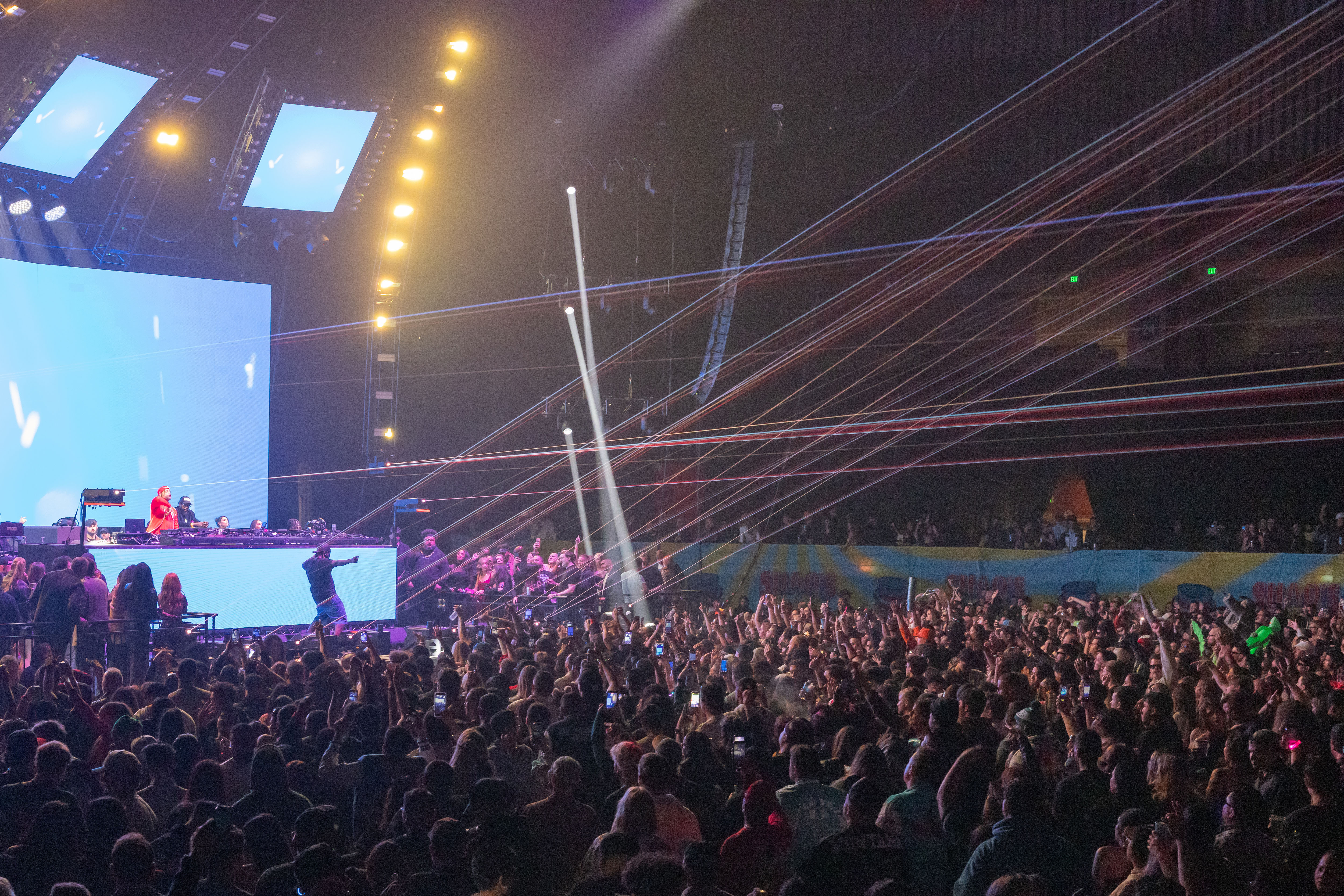 T-Pain and DJ Montay perform at Shaq’s Fun House as we offer our printable Super Bowl bingo cards