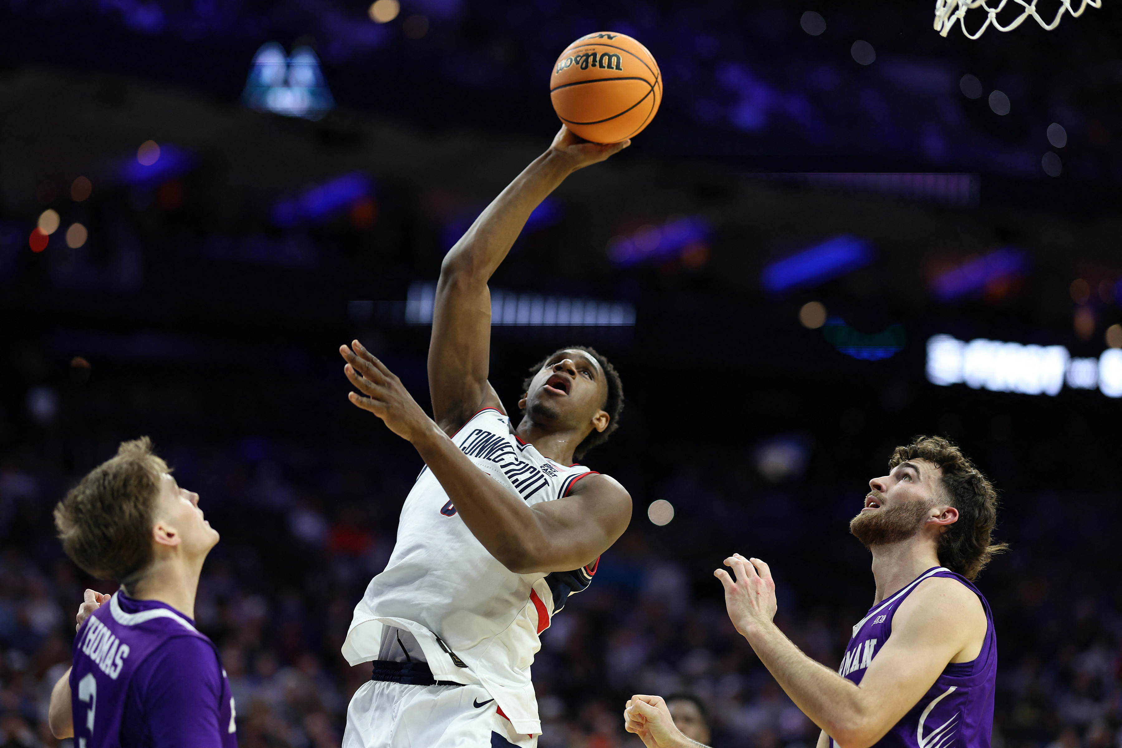 Tarris Reed Jr. in action as we offer our UCLA vs. UConn prediction and parlay.