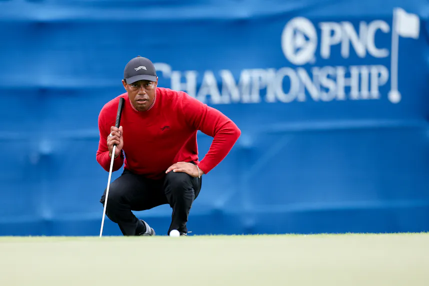 Tiger Woods lines up a putt as we look at the TGL odds for Match 2 between Los Angeles GC and Jupiter Links GC.