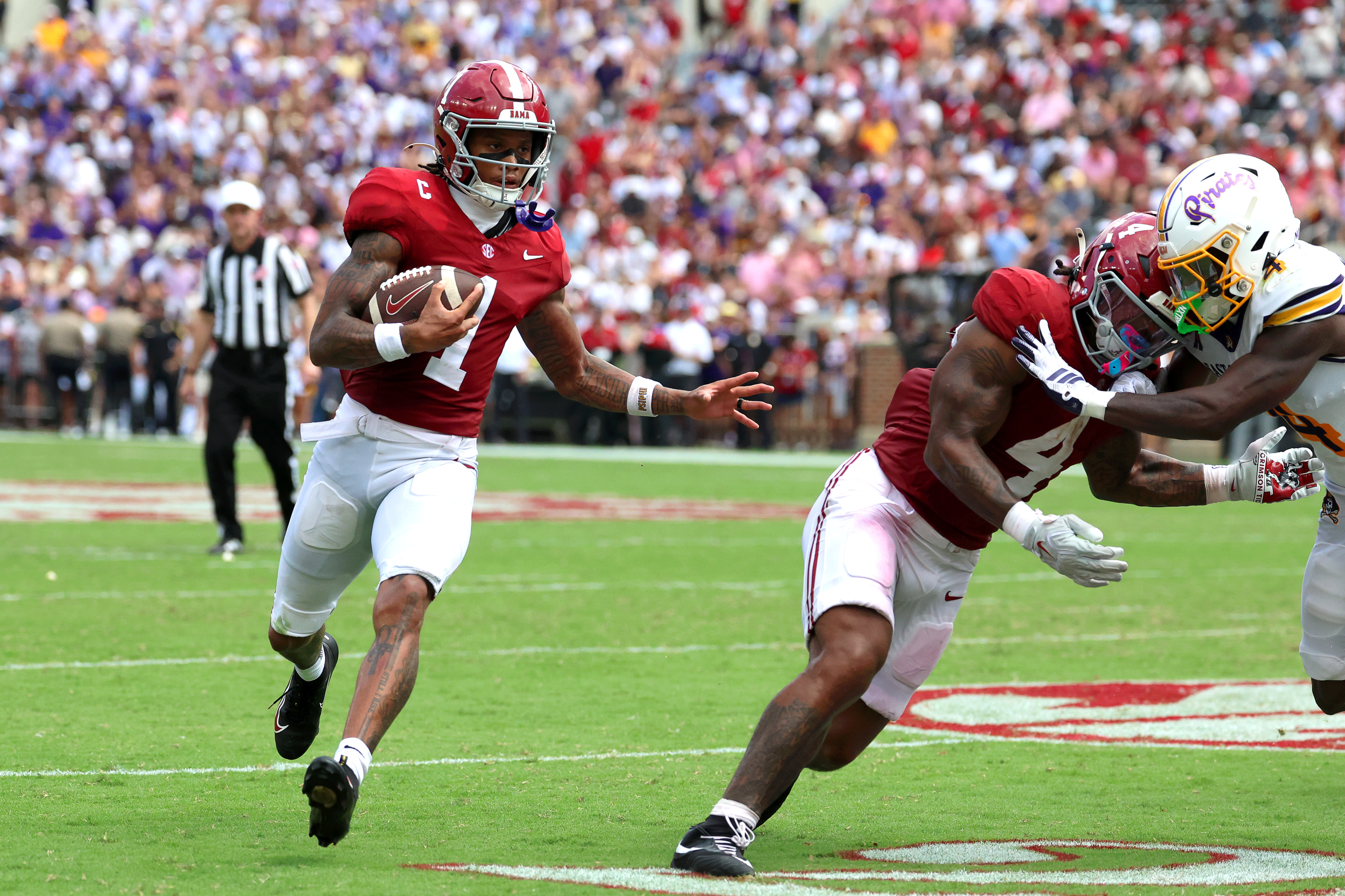 Alabama Crimson Tide wide receiver Ryan Coleman-Williams (1) gets a block as he is featured in our college football anytime touchdown scorer predictions for Week 3.