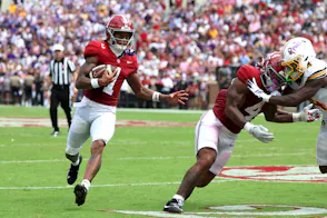 College Football Anytime Touchdown Scorer Predictions for Week 3: Best Bets to Score TD