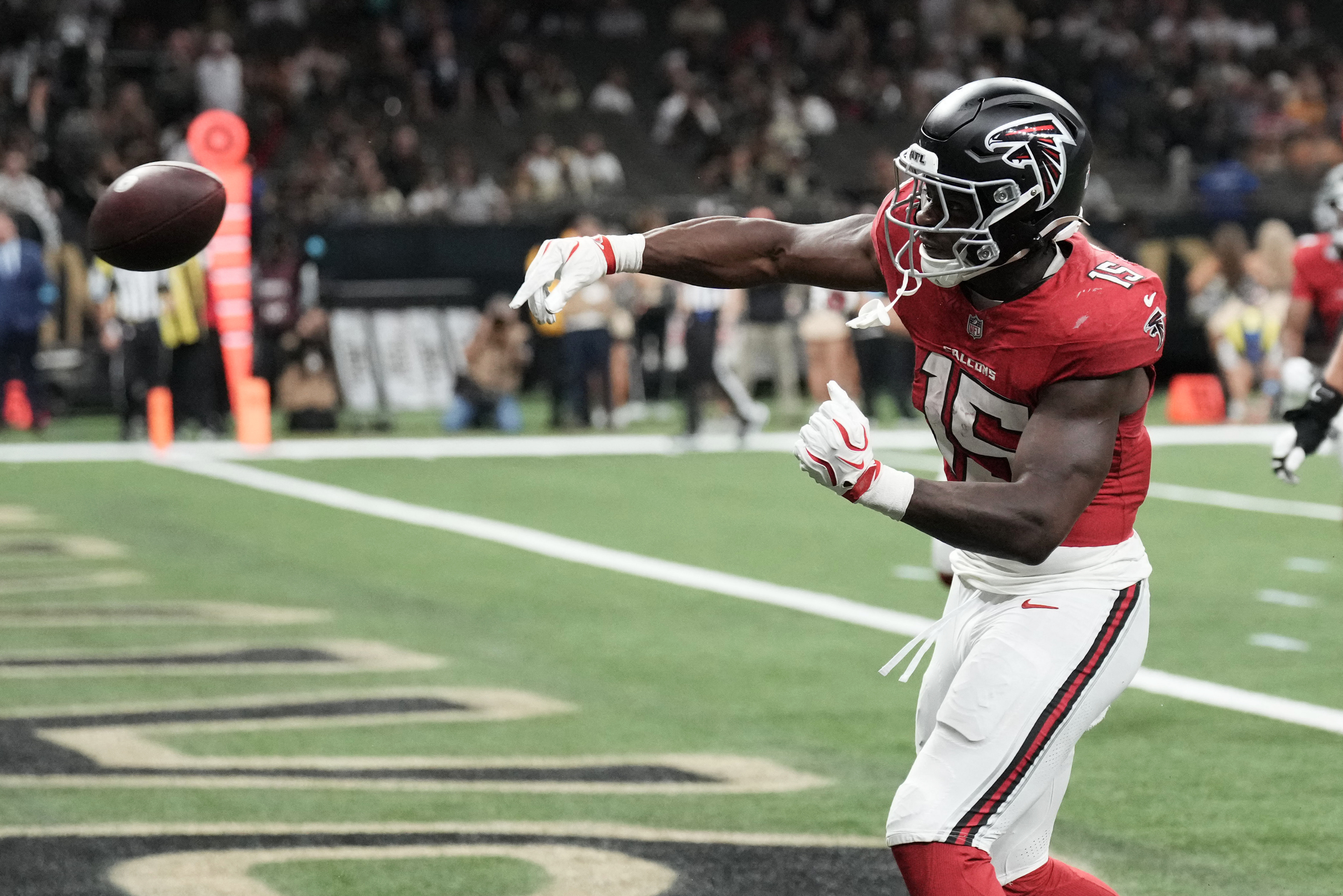Atlanta Falcons running back Brian Robinson celebrates as we look at theScore Bet's deal with the NFL in Canada.