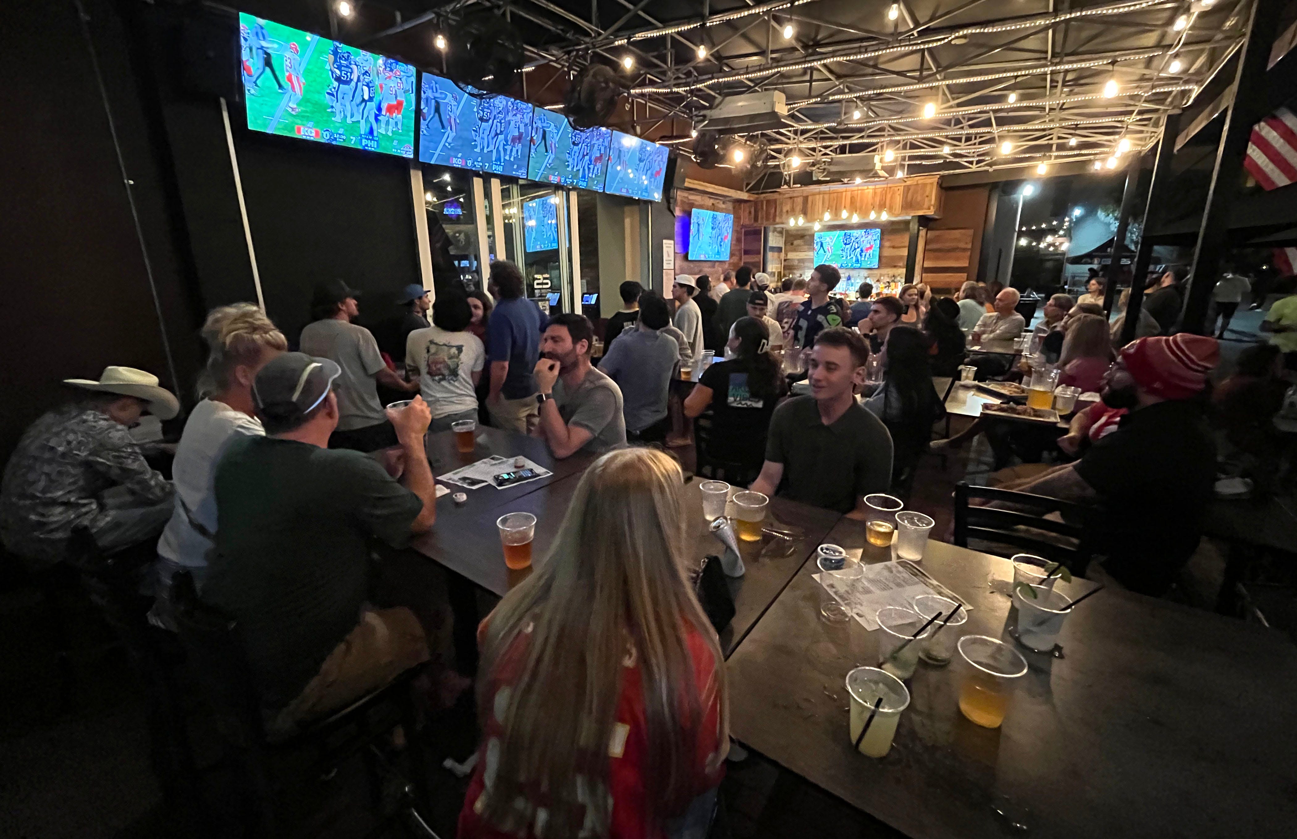 How to Throw the Best Super Bowl Party: The Ultimate Guide for Super Bowl 2026