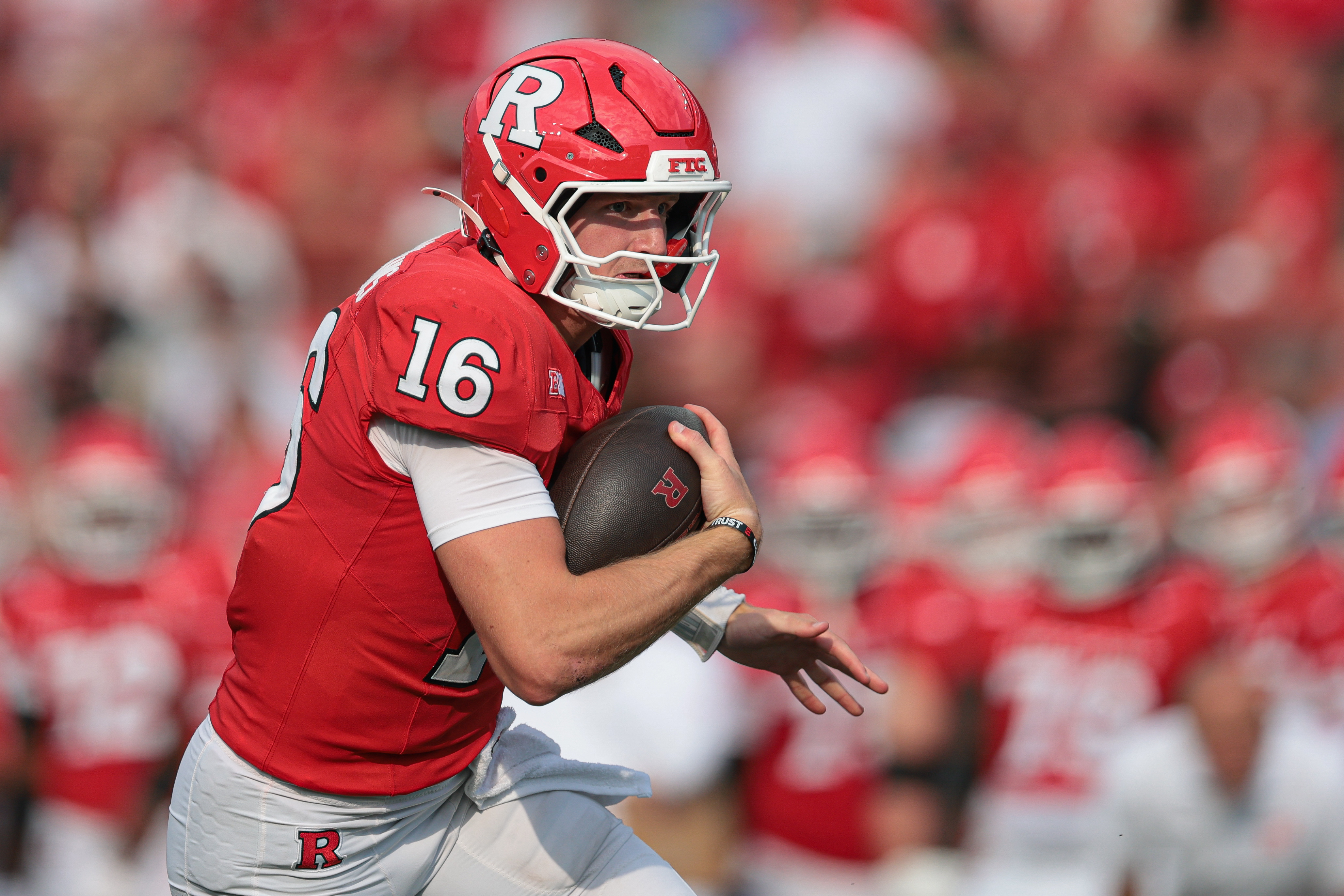 Iowa vs. Rutgers Prediction: Odds, Expert Picks & Best Bets Tonight